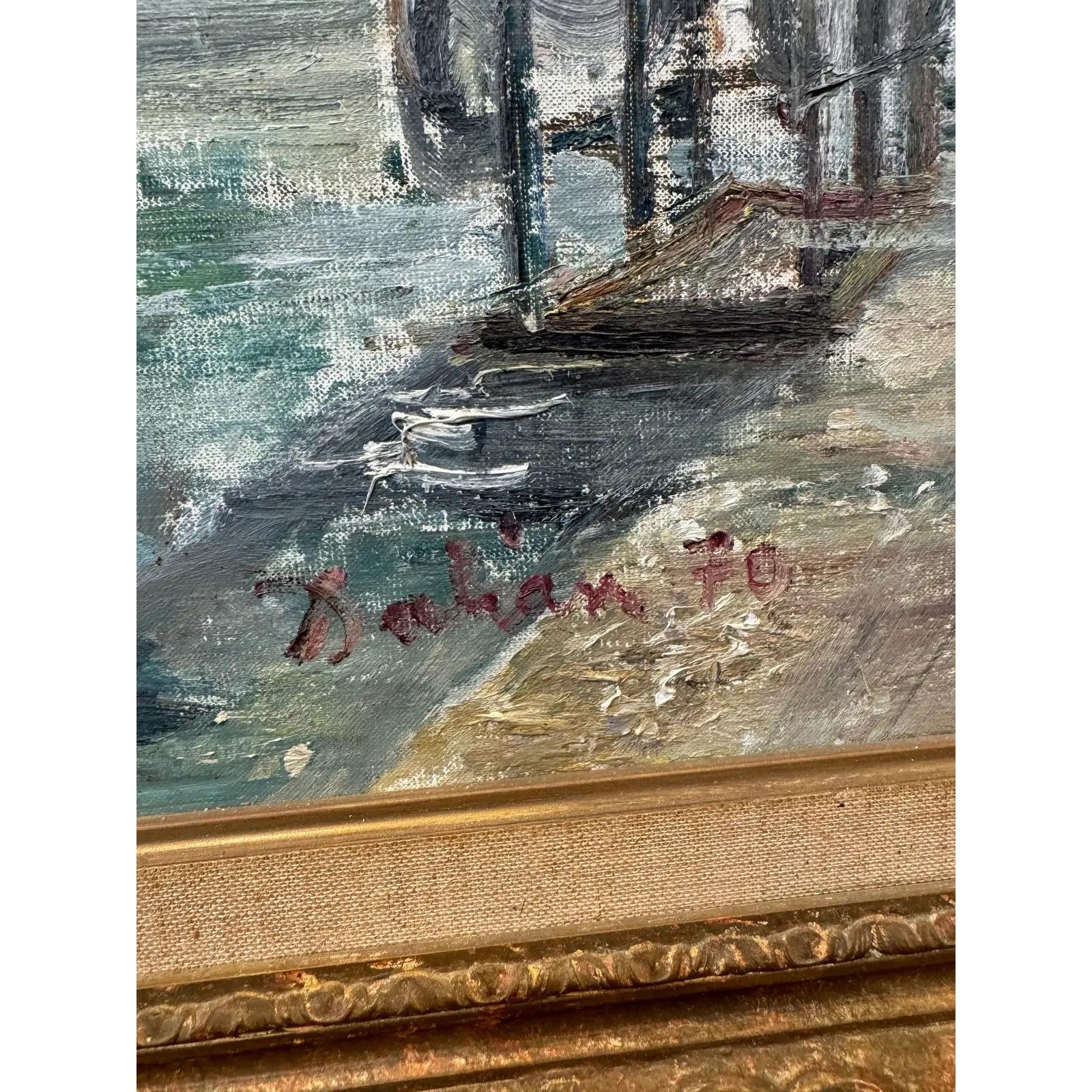 Cette magnifique peinture à l'huile impressionniste française originale a un thème provincial, avec une cathédrale, un pont et une rivière. Les couleurs dominantes sont les bleus et les verts, avec des touches de corail, et présente une belle patine