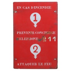 French "in Case of Fire" Red & White Enamel Steel Sign