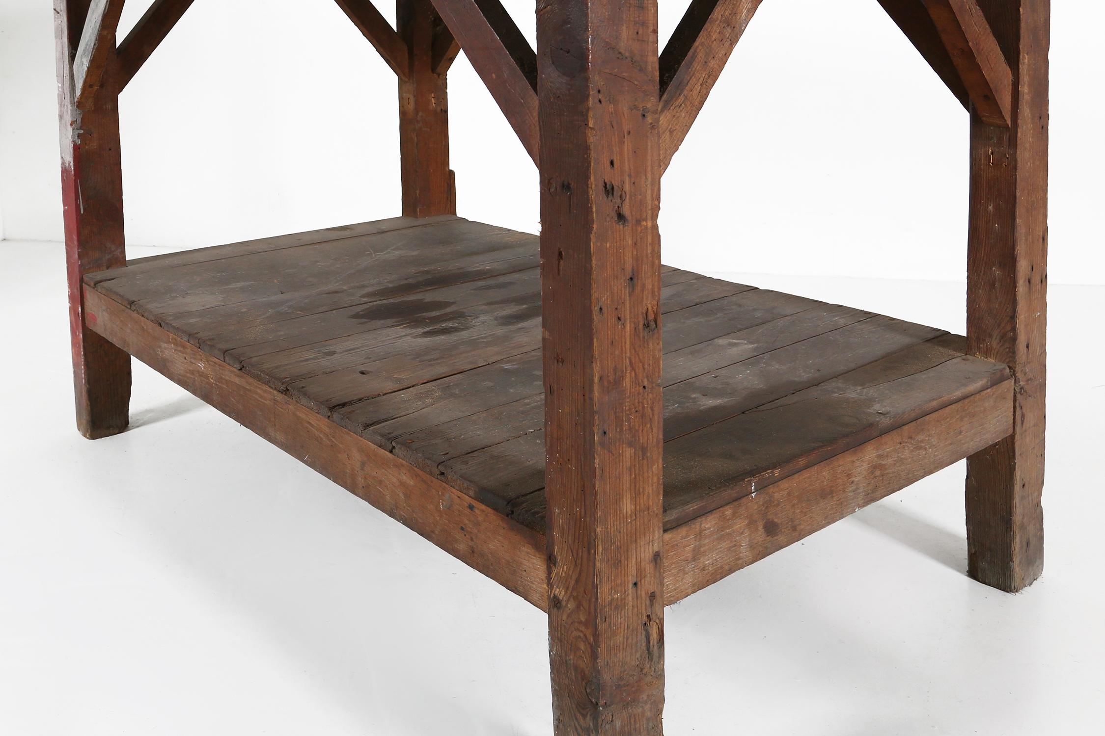 Table console industrielle française en bois massif, années 1920 en vente 5