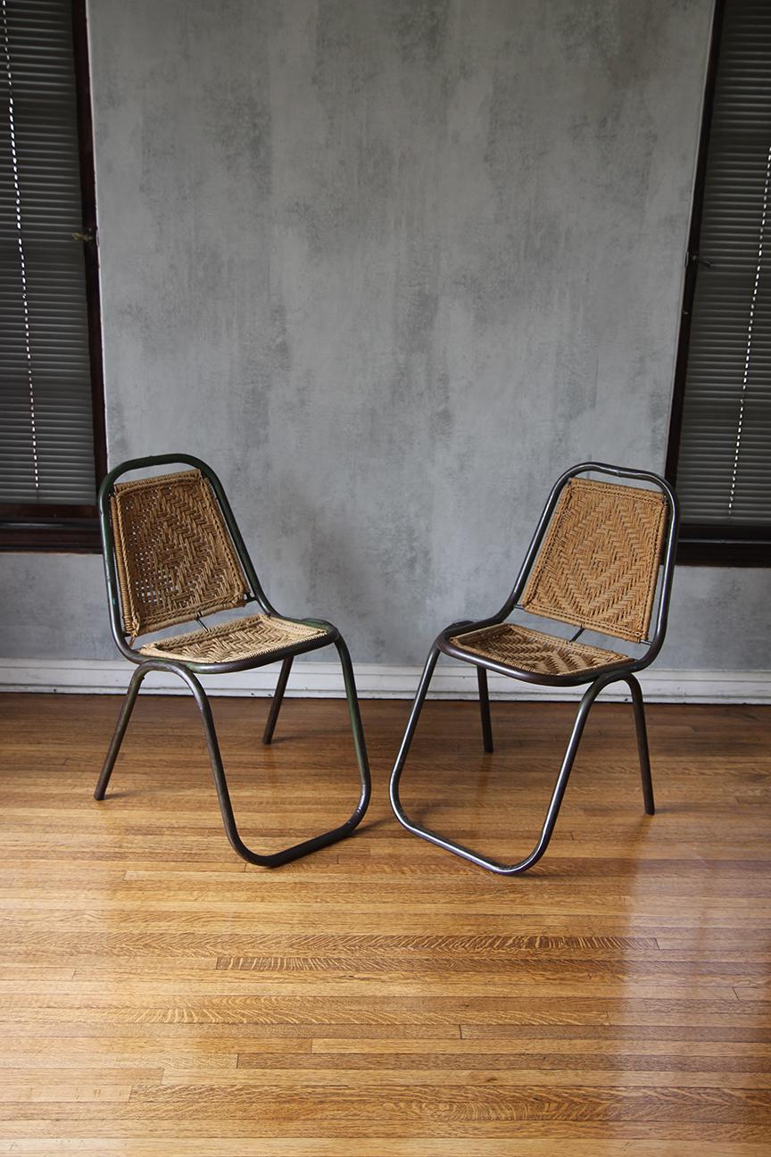 Mid-Century Modern Paire de chaises industrielles françaises en corde et métal, années 1950 en vente