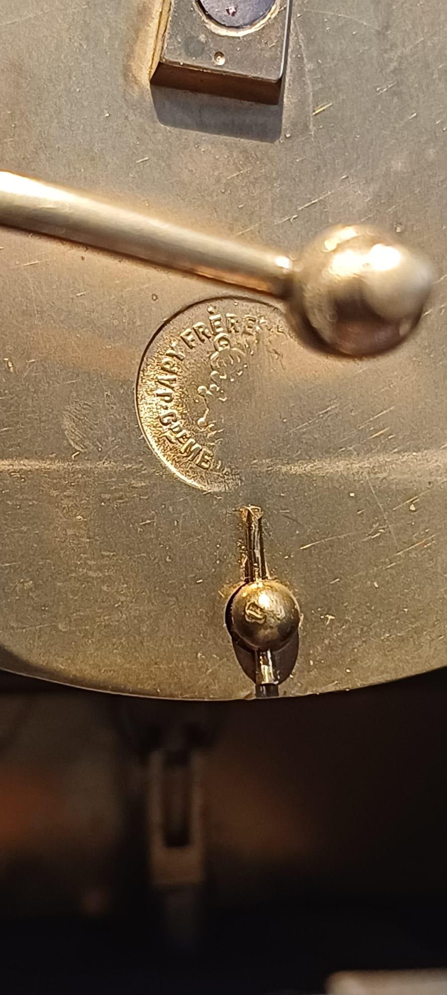 Horloge industrielle française à marteau à vapeur - Pendola pressa industriale Japy Freres en vente 3
