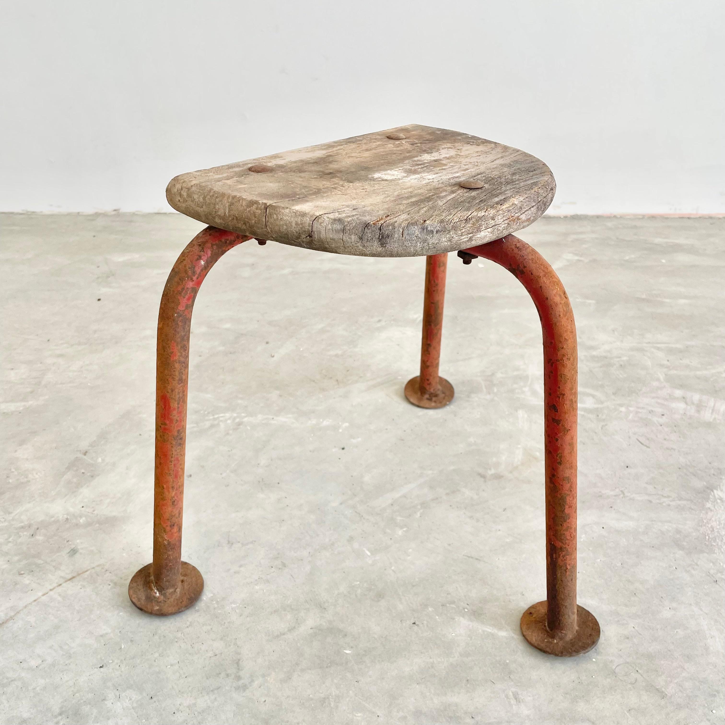 French Industrial Stool, 1950s In Good Condition For Sale In Los Angeles, CA
