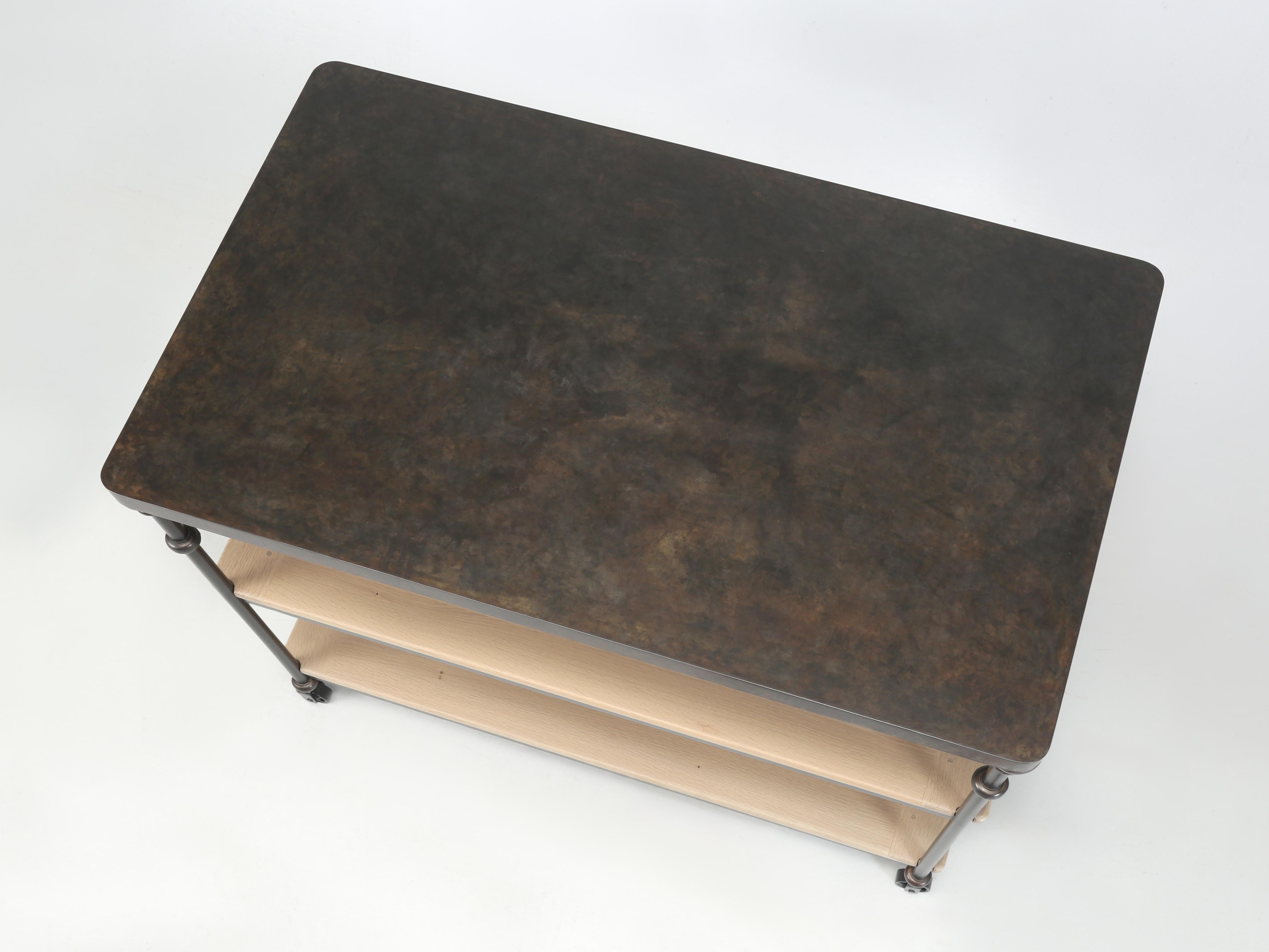 Américain Islande de cuisine de style industriel français Zinc, bronze, acier par Old Plank pour toutes les tailles en vente
