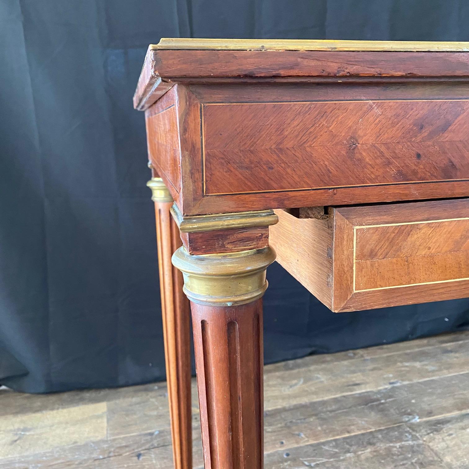 Table de jeu de backgammon incrustée française avec plateau en feutre réversible Bon état à Hopewell, NJ