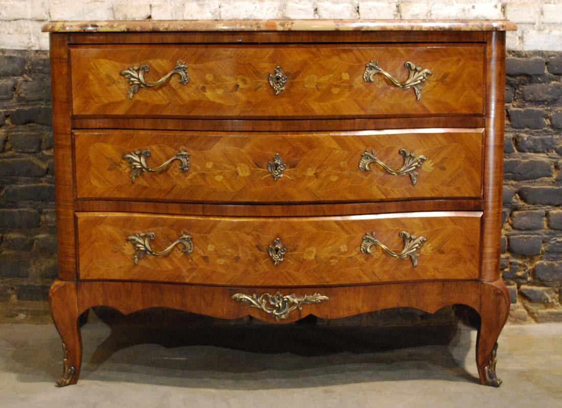 French Inlaid Dresser in Rosewood with Sarrancolin Marble Top In Good Condition In Casteren, NL