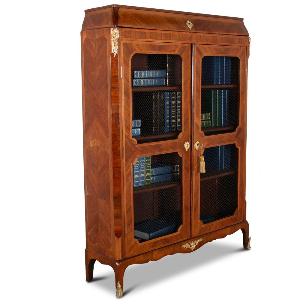 French Inlaid Kingwood Transitional Bookcase In Good Condition In Vancouver, British Columbia
