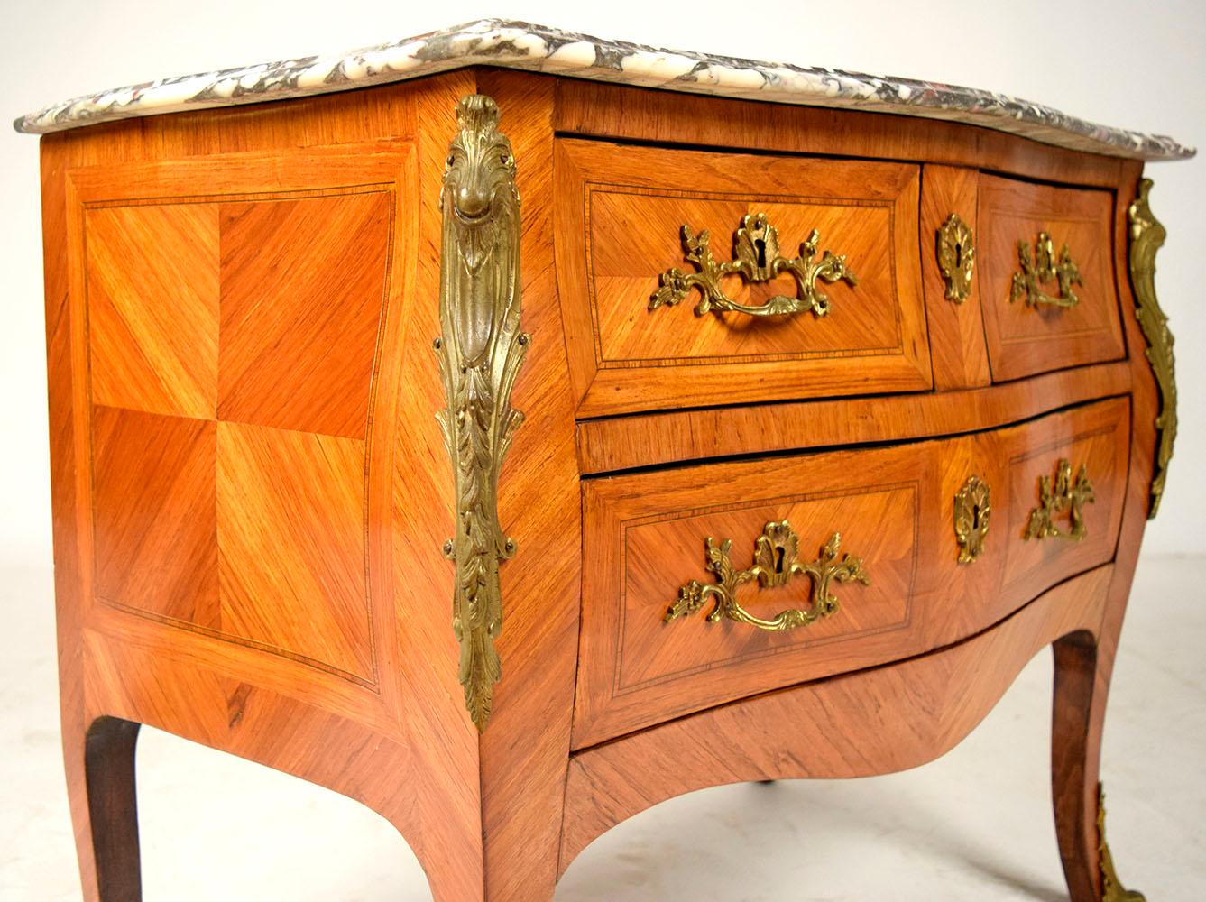 Early 20th Century French Louis XV Inlaid Chest of Drawers