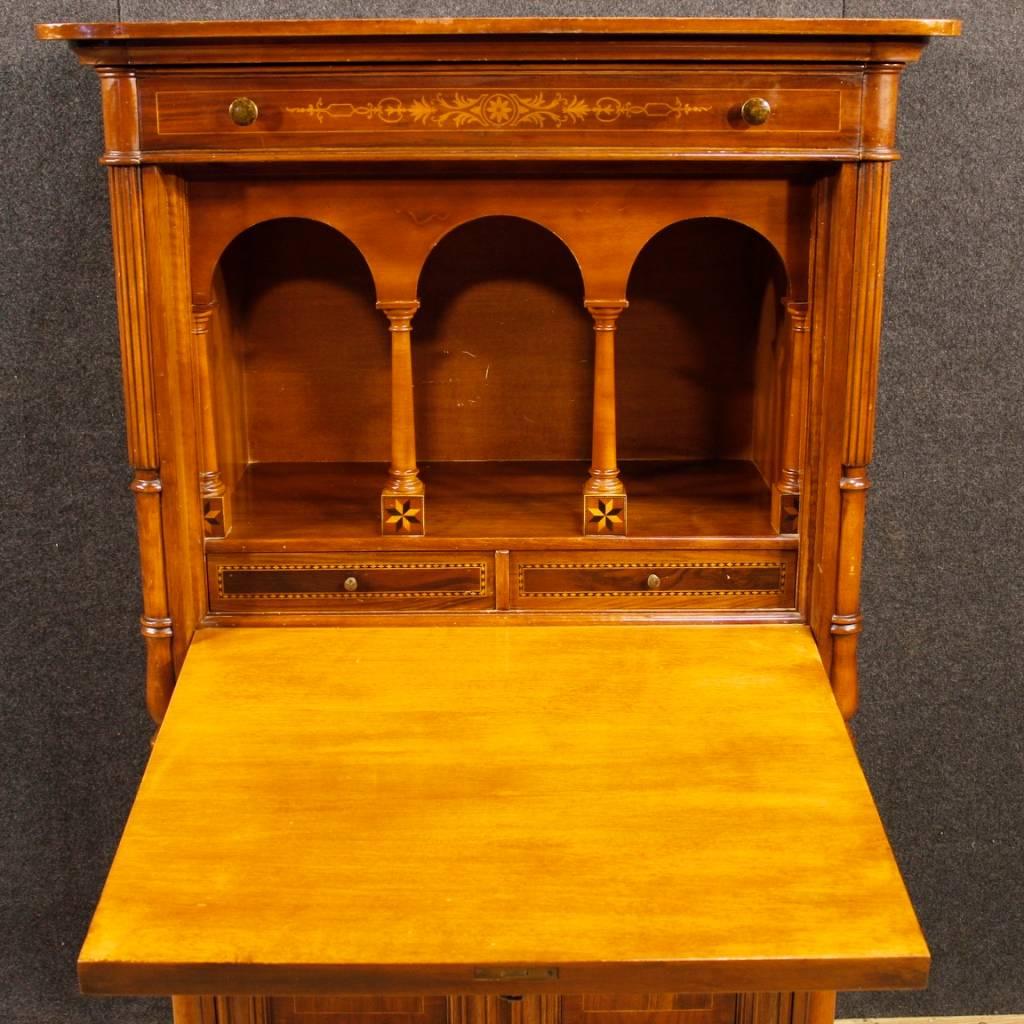 French Inlaid Secrétaire in Walnut, Maple and Mahogany from 20th Century In Good Condition In Vicoforte, Piedmont