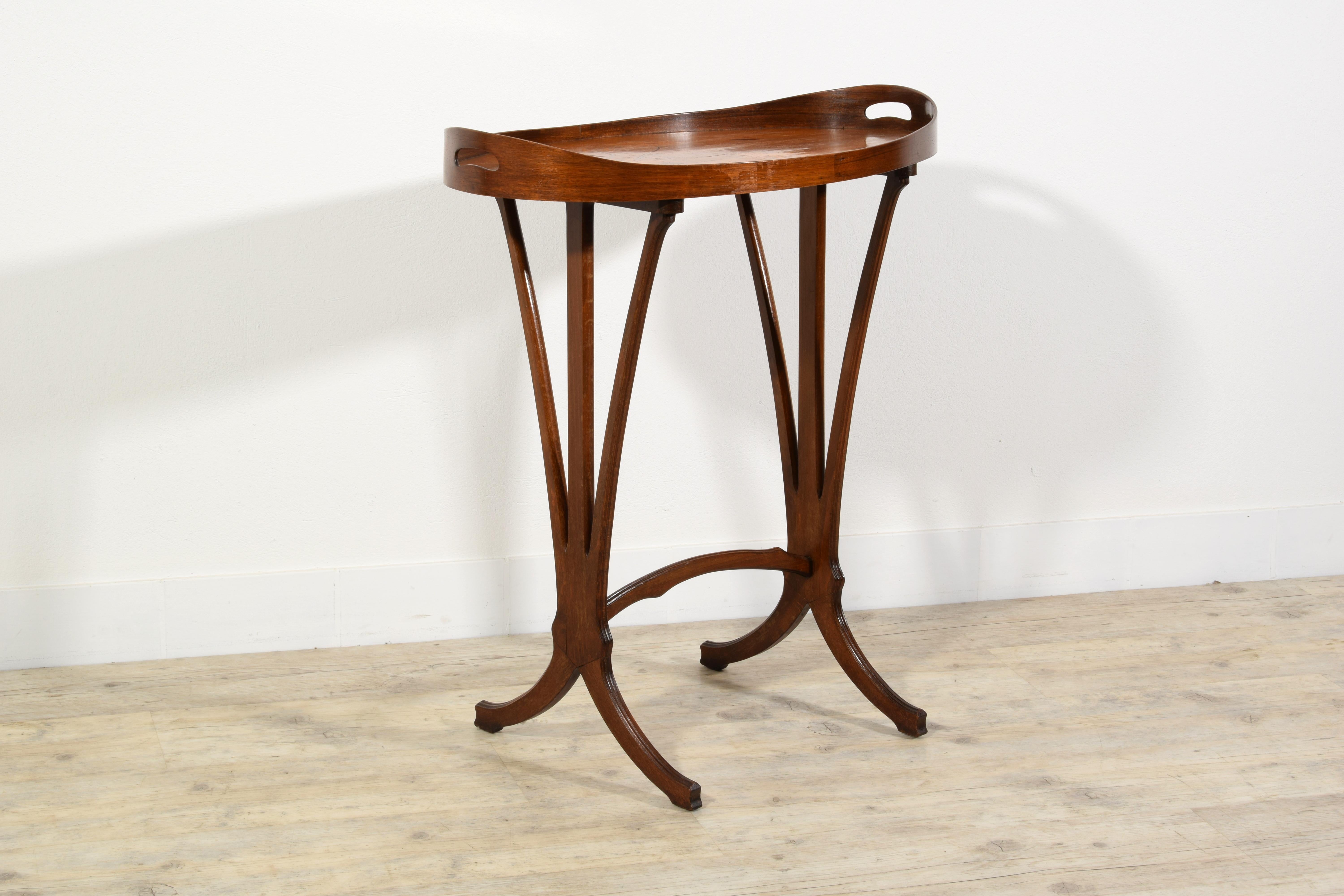 Table basse en bois marqueté d'Emile Gallé (1846-1904) en vente 12