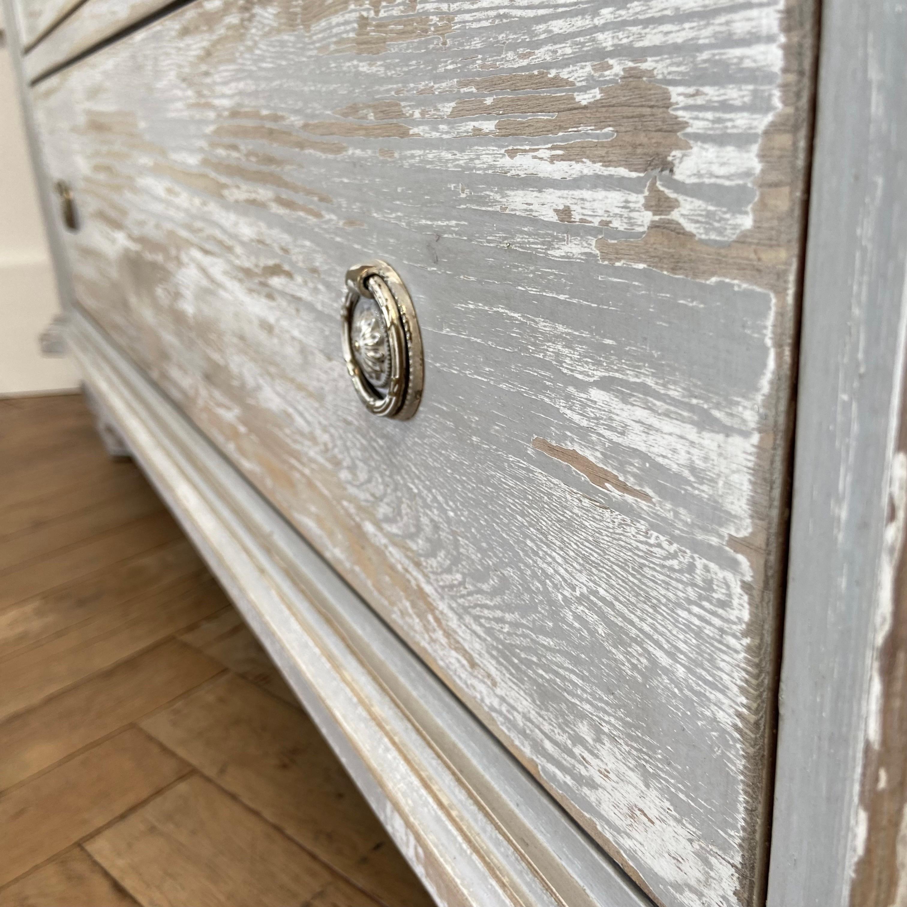 French Inspired Gray Painted Weathered Chest of Drawers For Sale 3