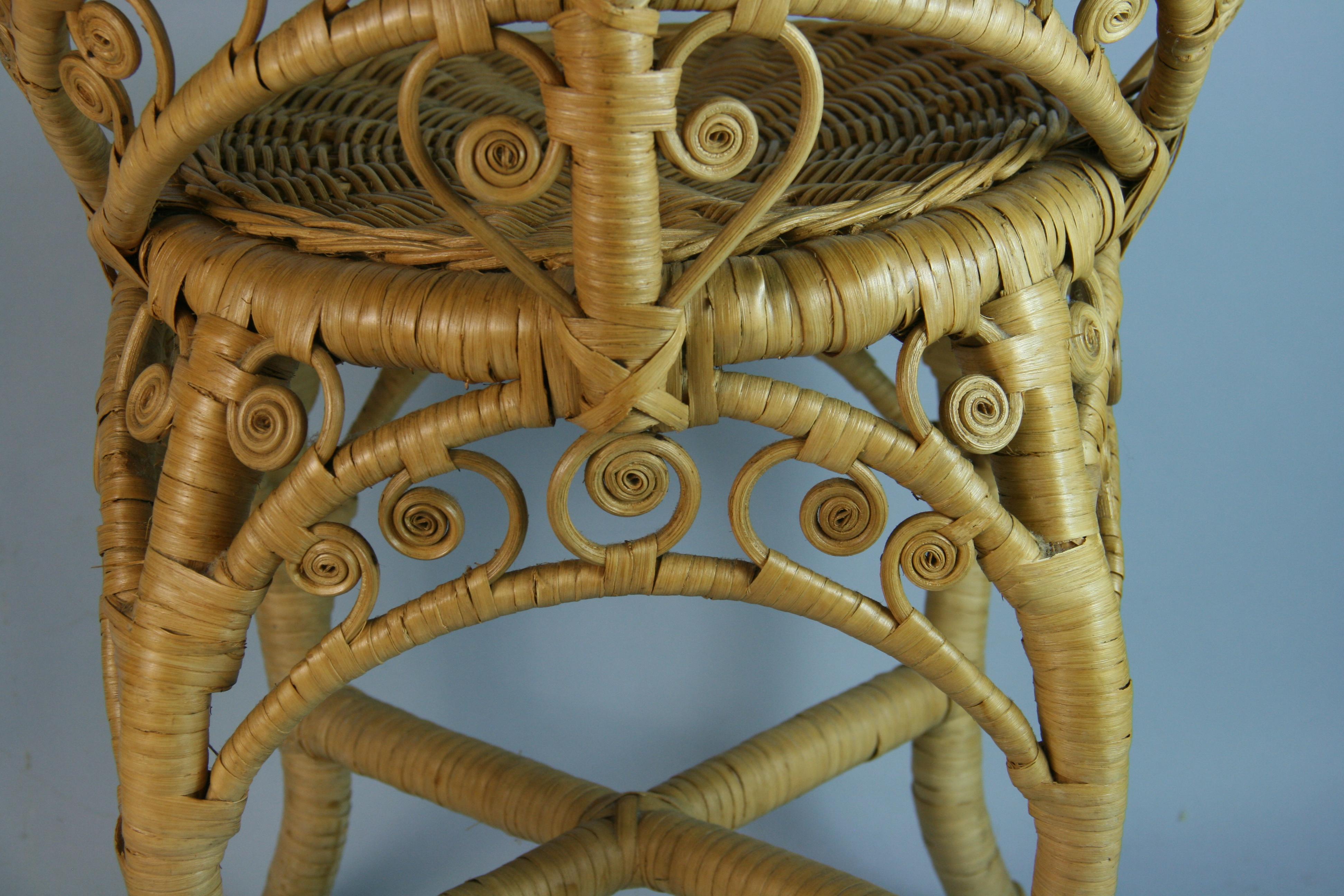French Intricately Detailed Rattan Wicker Stool 6