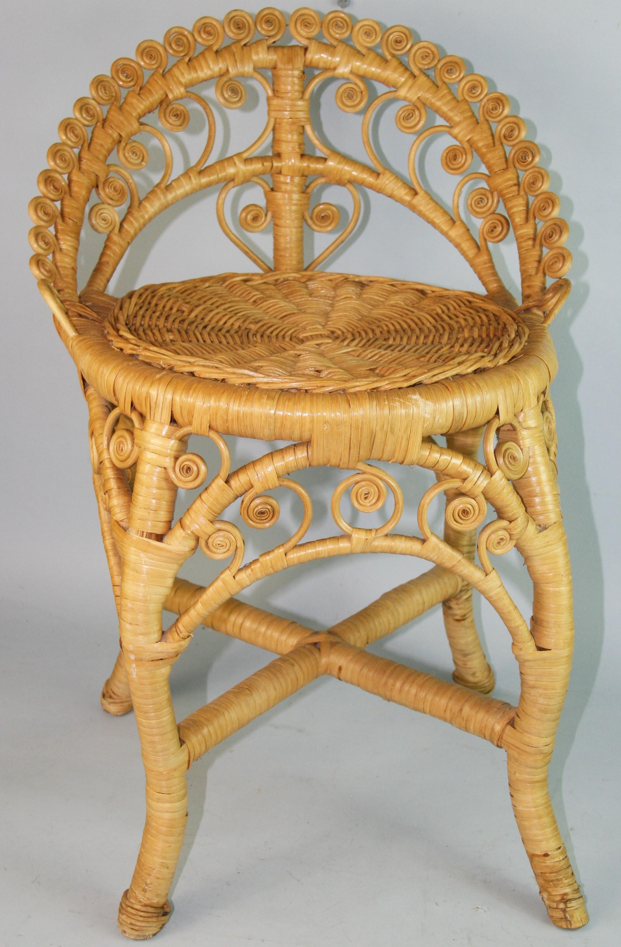 1636 Intricate French wicker stool with high back