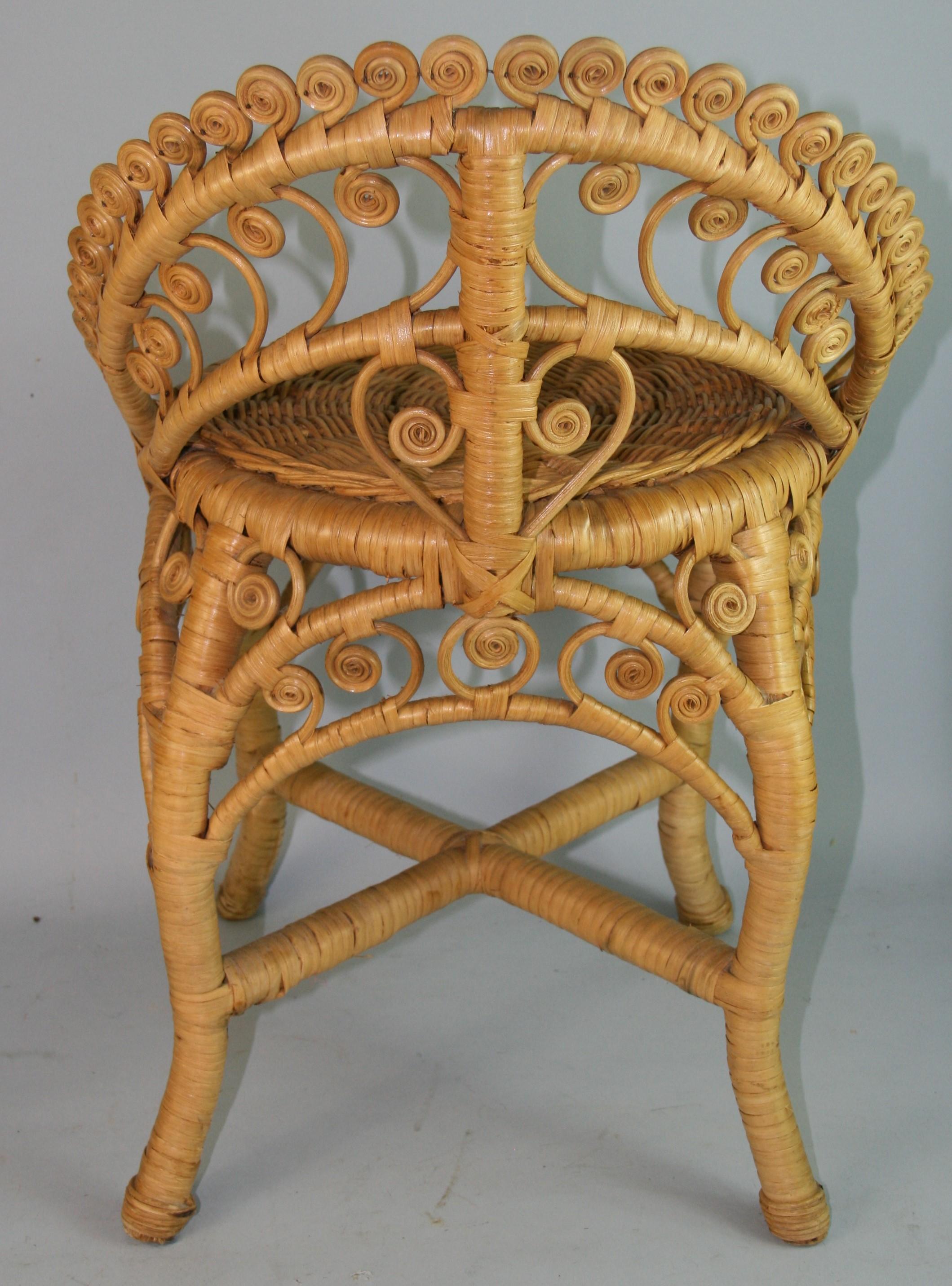 French Intricately Detailed Rattan Wicker Stool 3