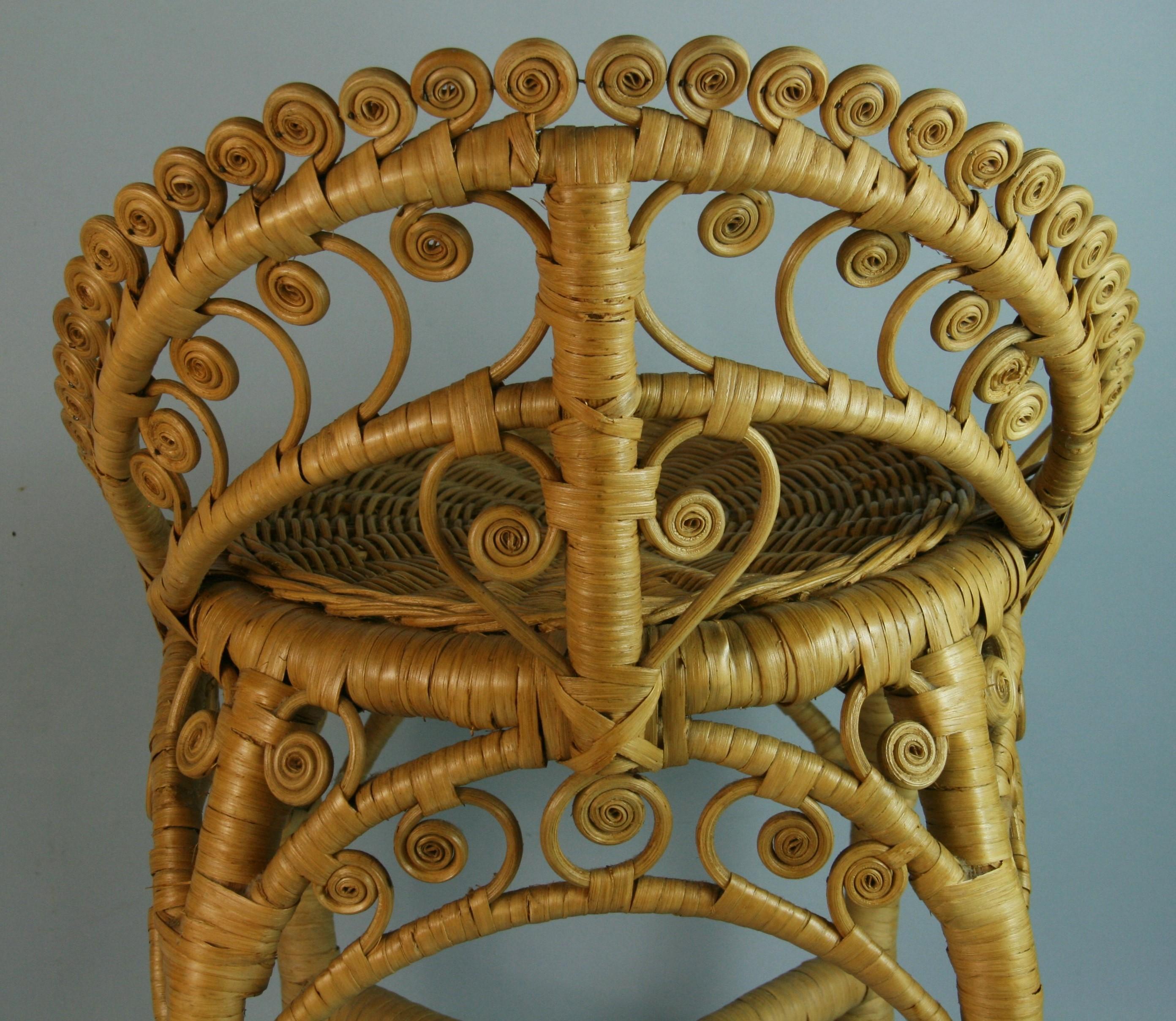 French Intricately Detailed Rattan Wicker Stool 4