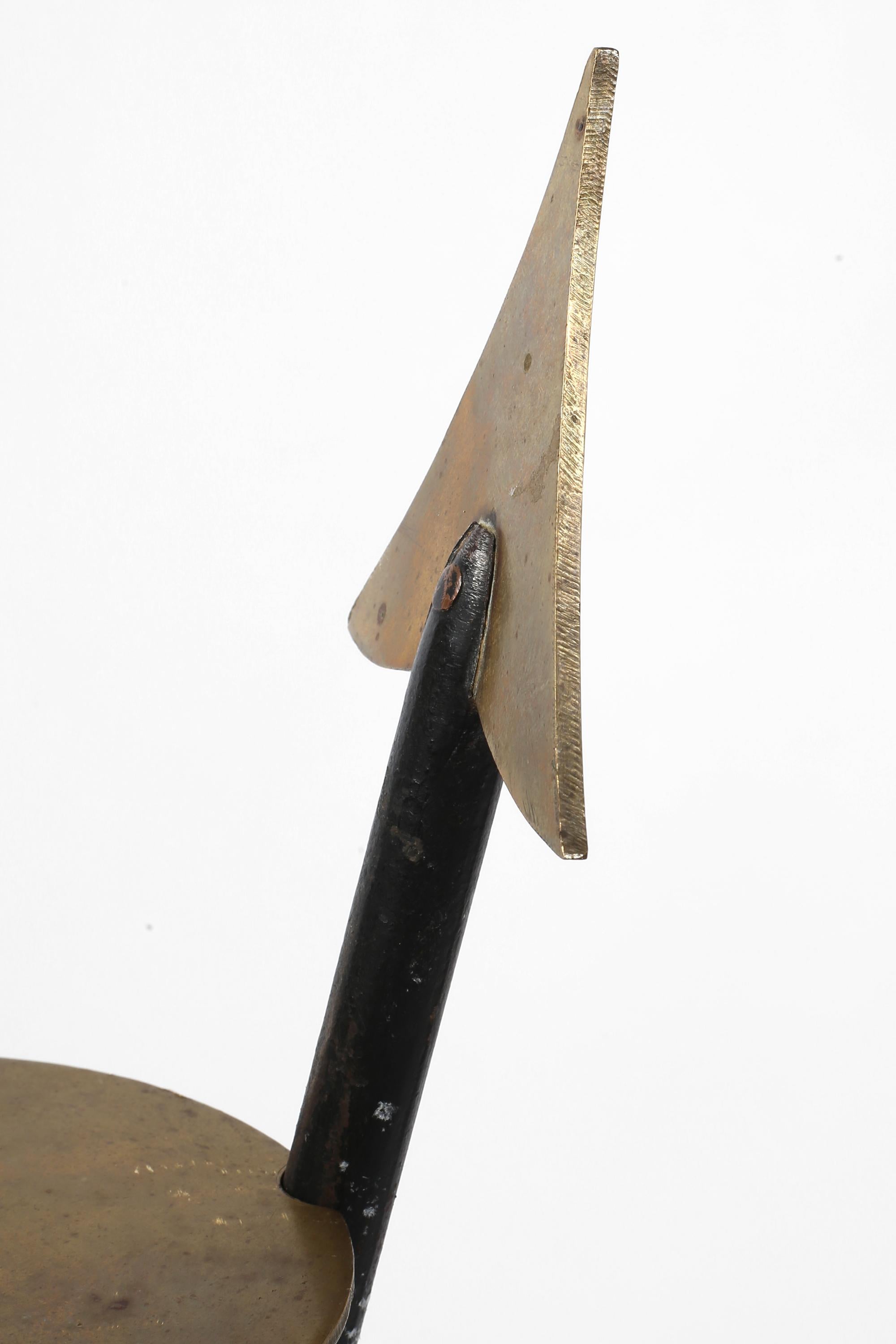 Laiton Table à Martini en fer et laiton pour boissons Arrow en vente