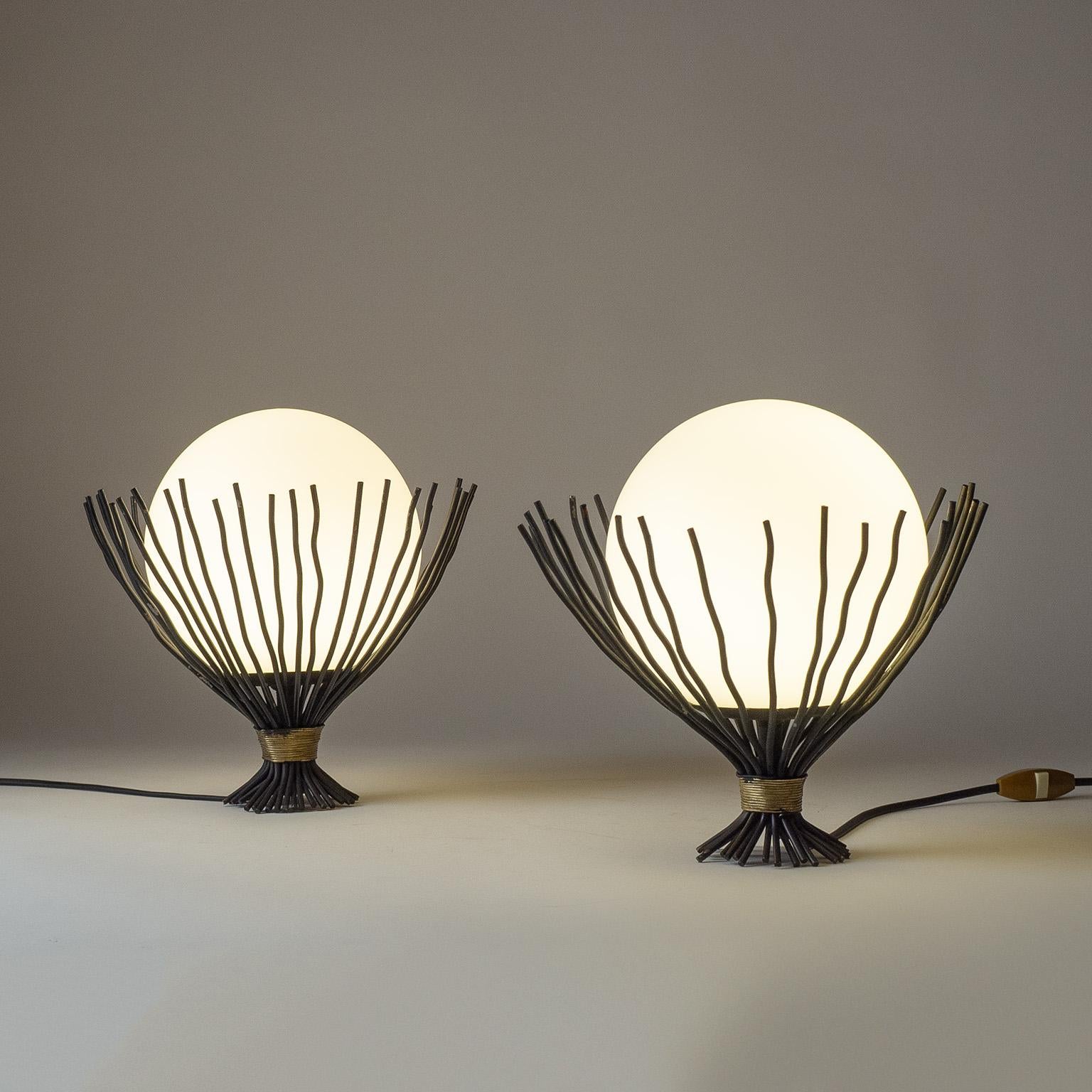 French Iron and Glass Table Lamps, 1960s For Sale 5