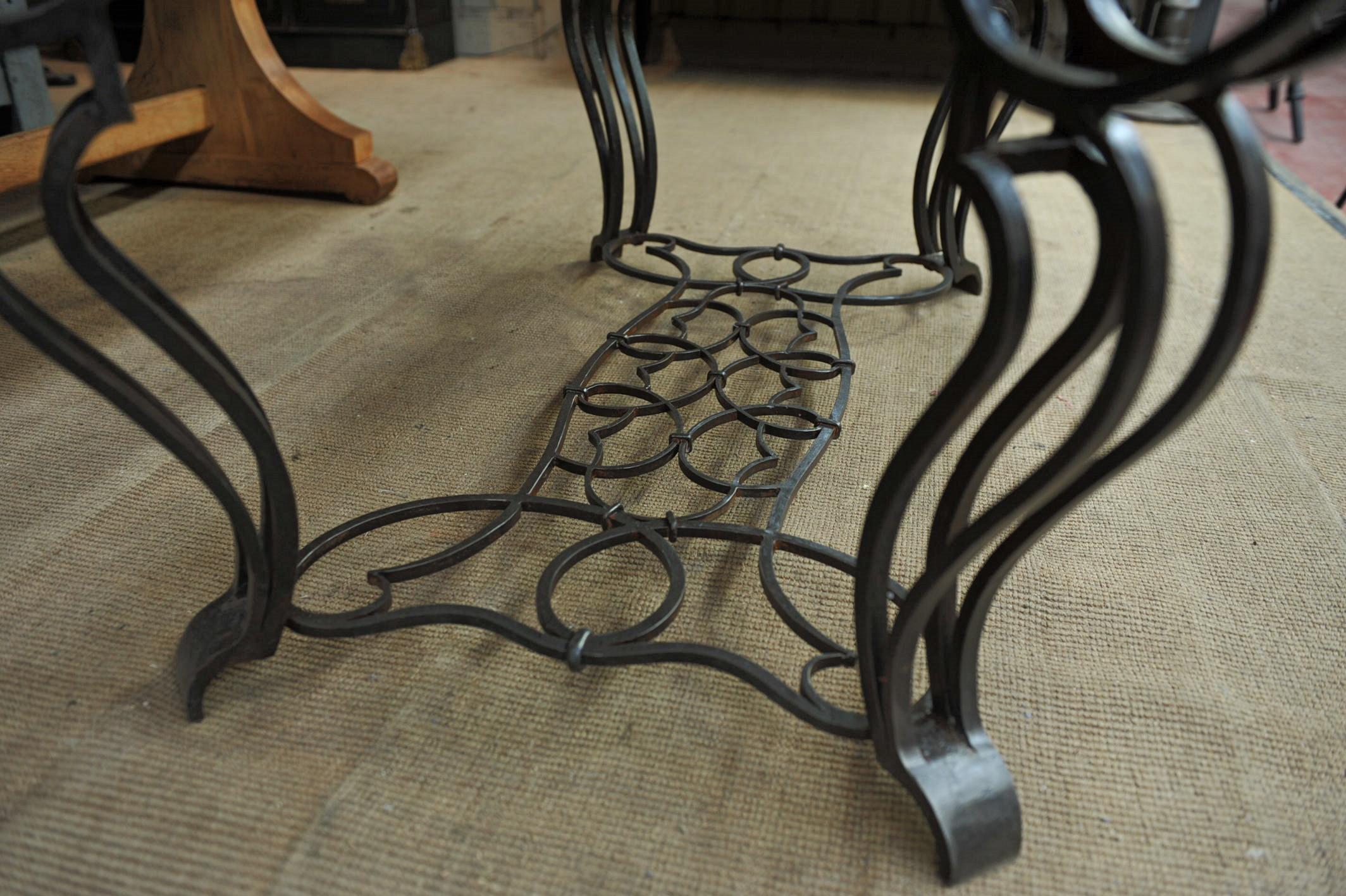 French Iron and Marble Top Louis 15 Style Console Table, circa 1940 In Good Condition For Sale In Roubaix, FR