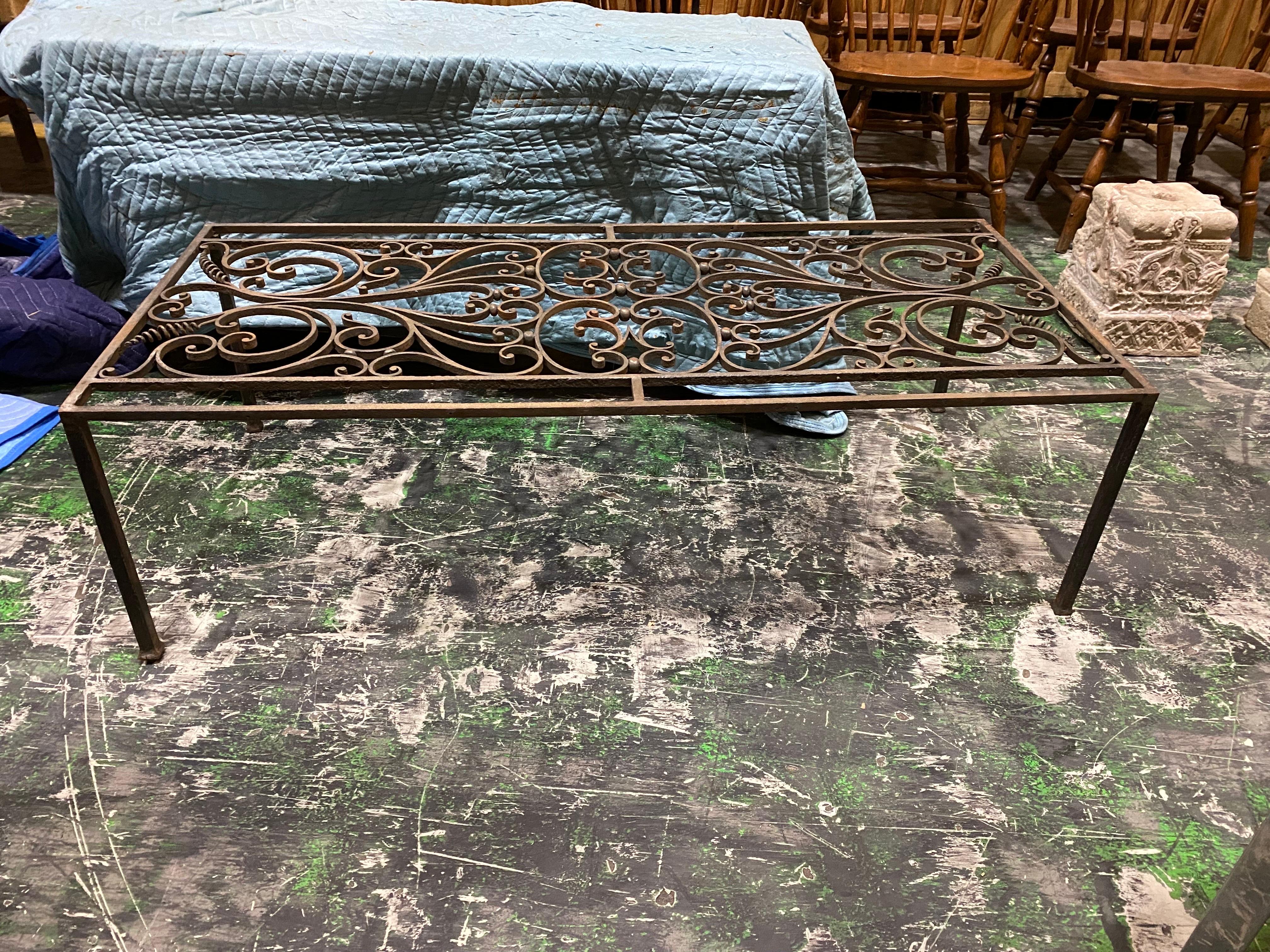 French Iron Architectural Fragment Coffee Table Frame In Good Condition For Sale In Southampton, NY