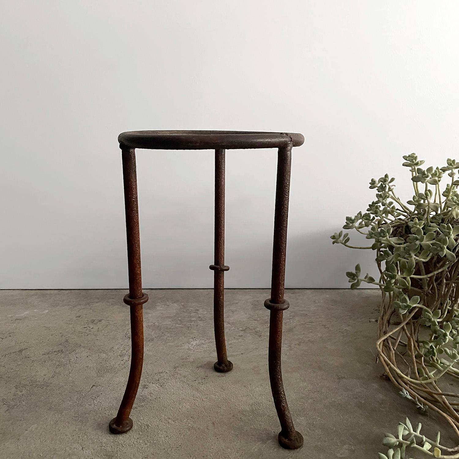 French Iron Bamboo Tripod Plant Stand  In Good Condition For Sale In Los Angeles, CA