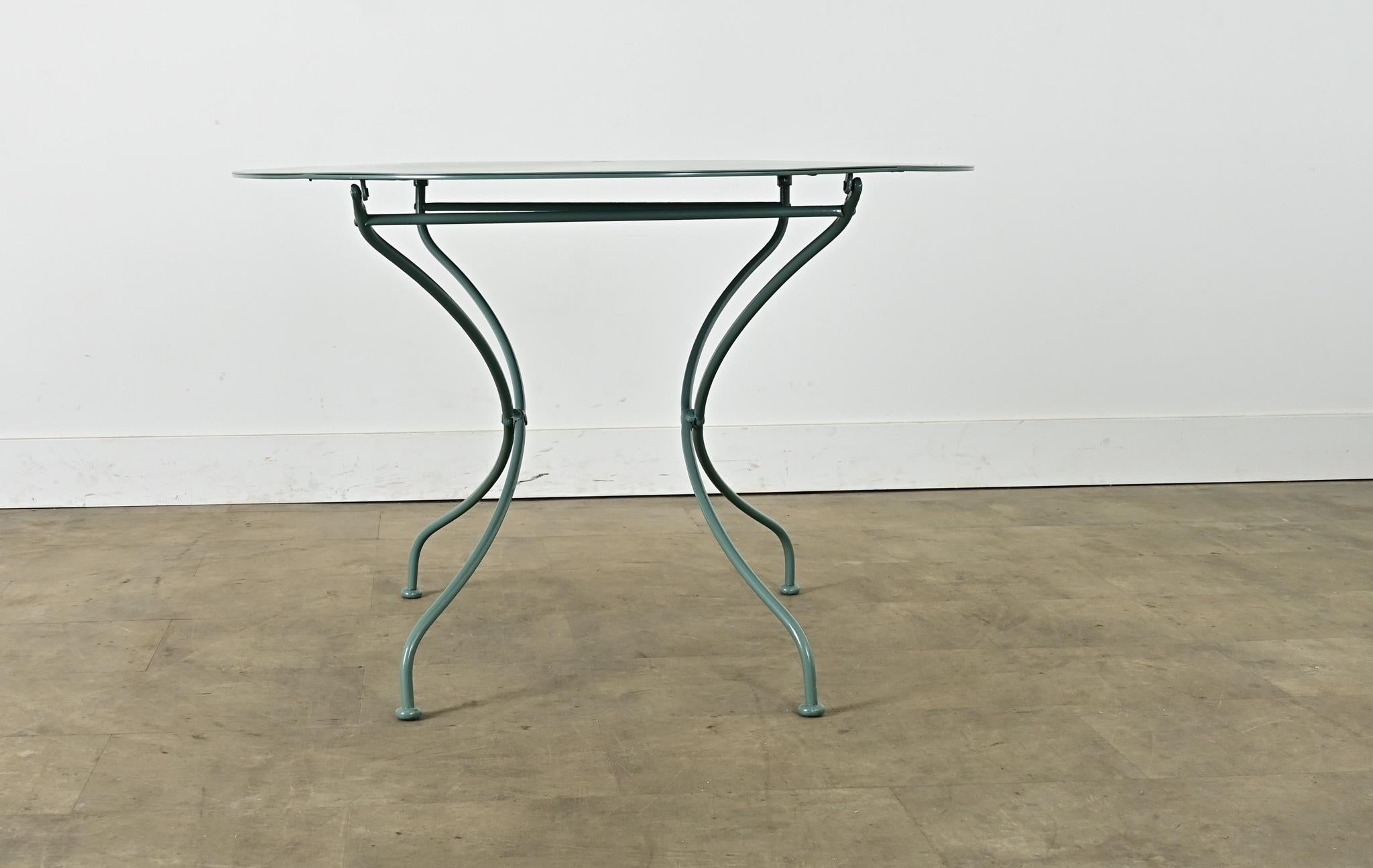 Französischer Eisen-Bistrotisch mit neuer Pulverbeschichtung im Angebot 2