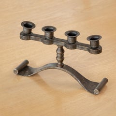 Candelabro francés de hierro de Charles Piguet