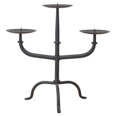 Candelabros de metal