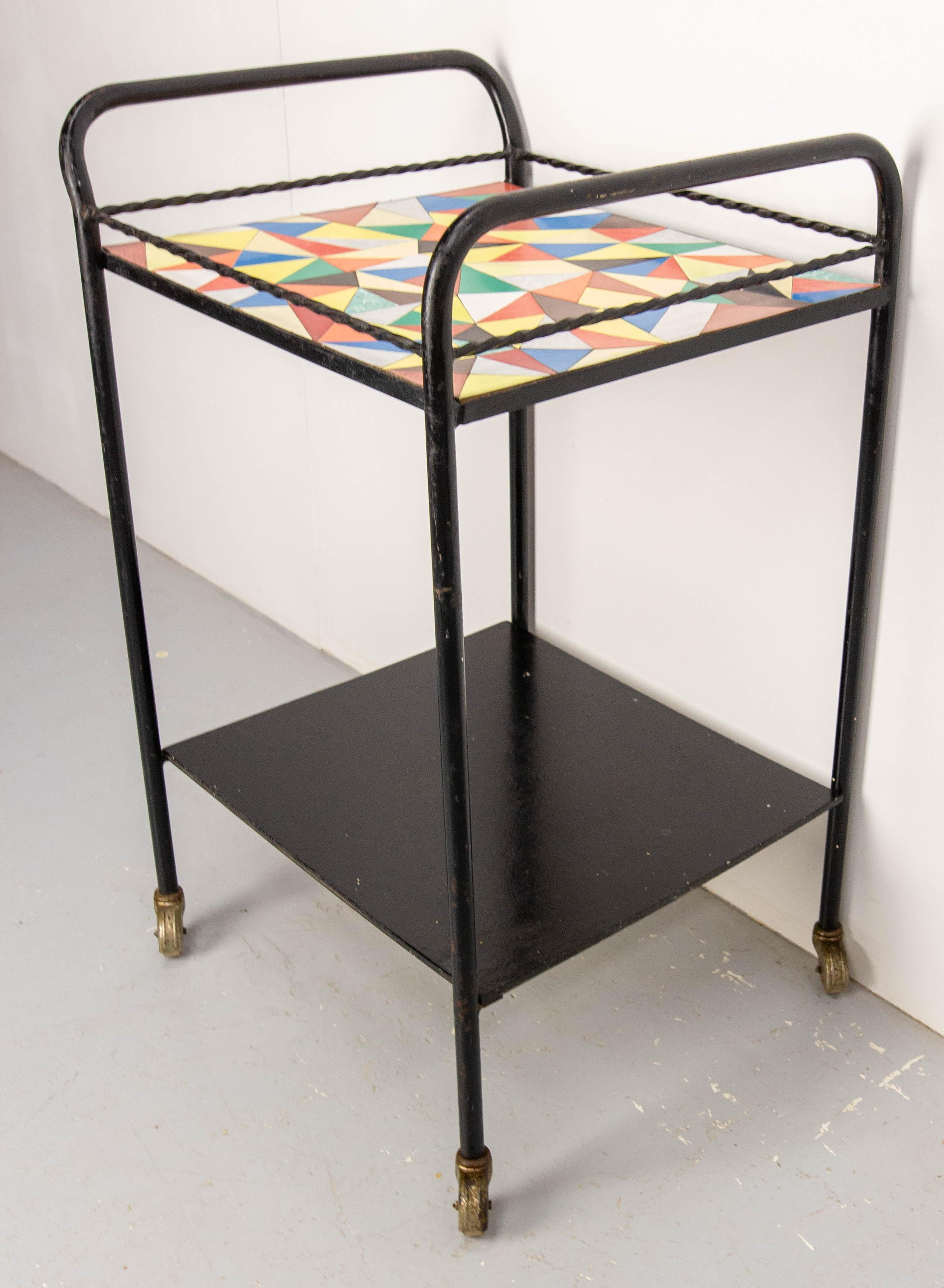 French Iron & Ceramic Table Trolley Console Desserte Side Table with Wheels 1960 In Good Condition For Sale In Labrit, Landes