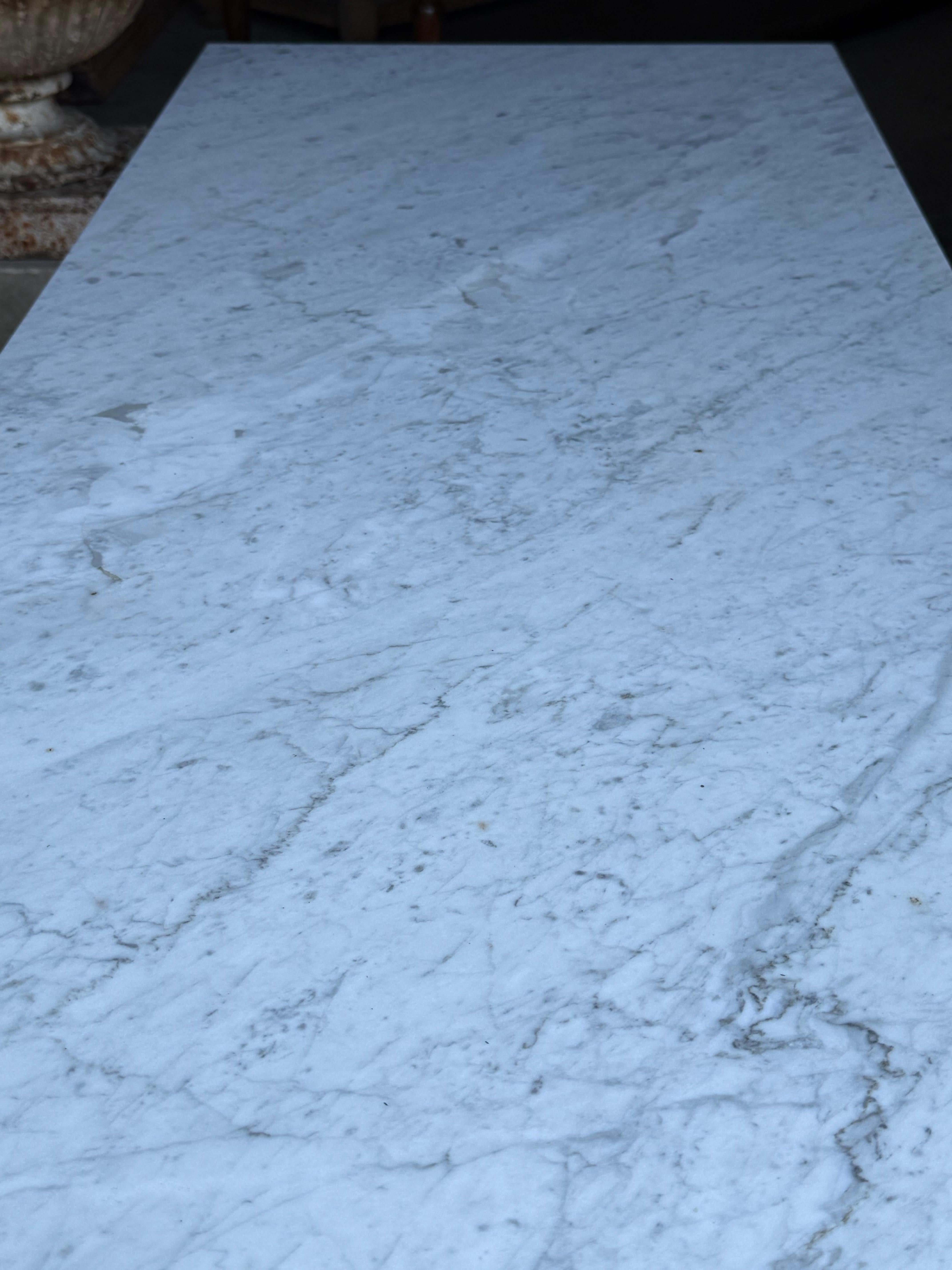 Fait main French Iron & Marble Garden Table en vente