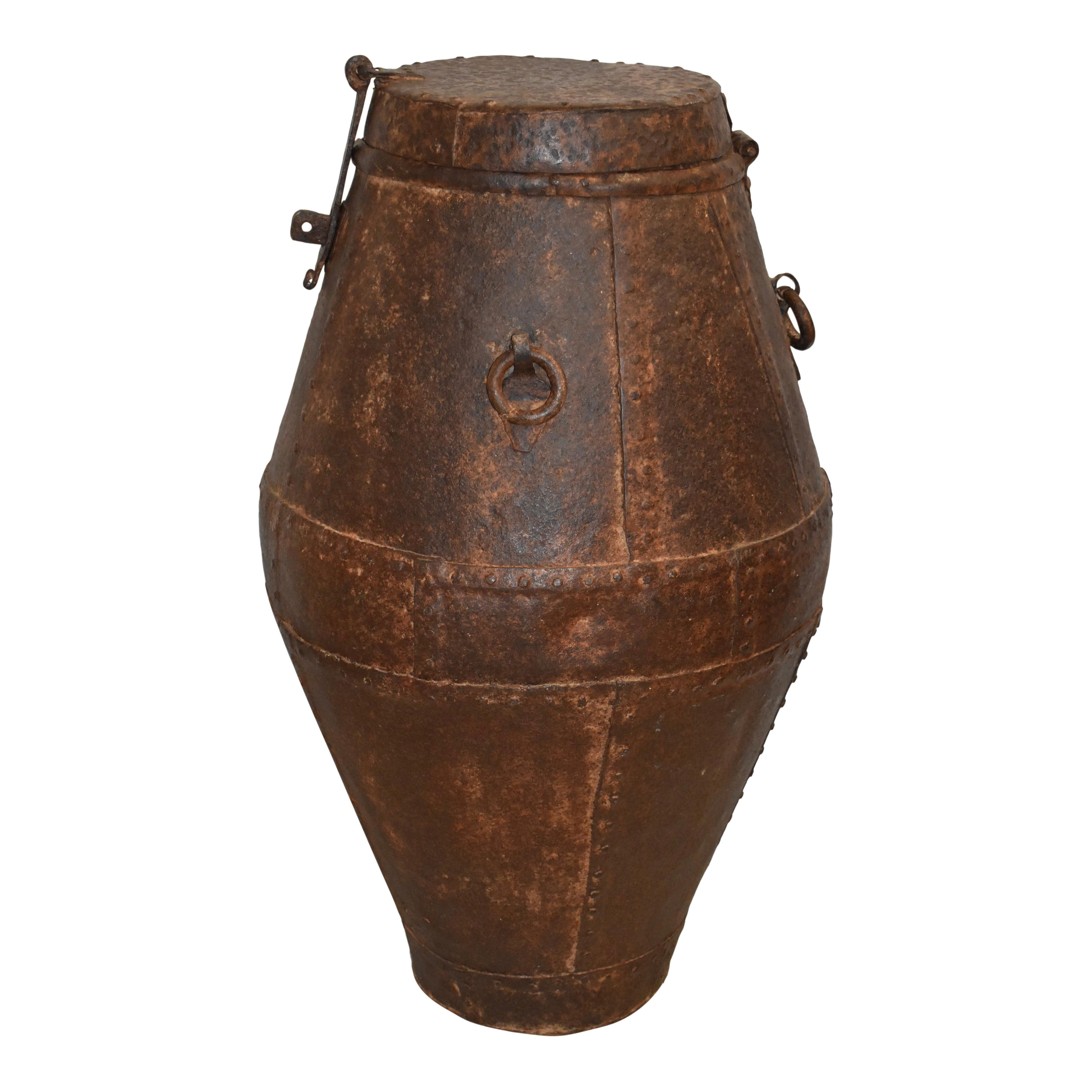 French Iron Vessel with Lid, circa 1870 In Good Condition For Sale In Evergreen, CO
