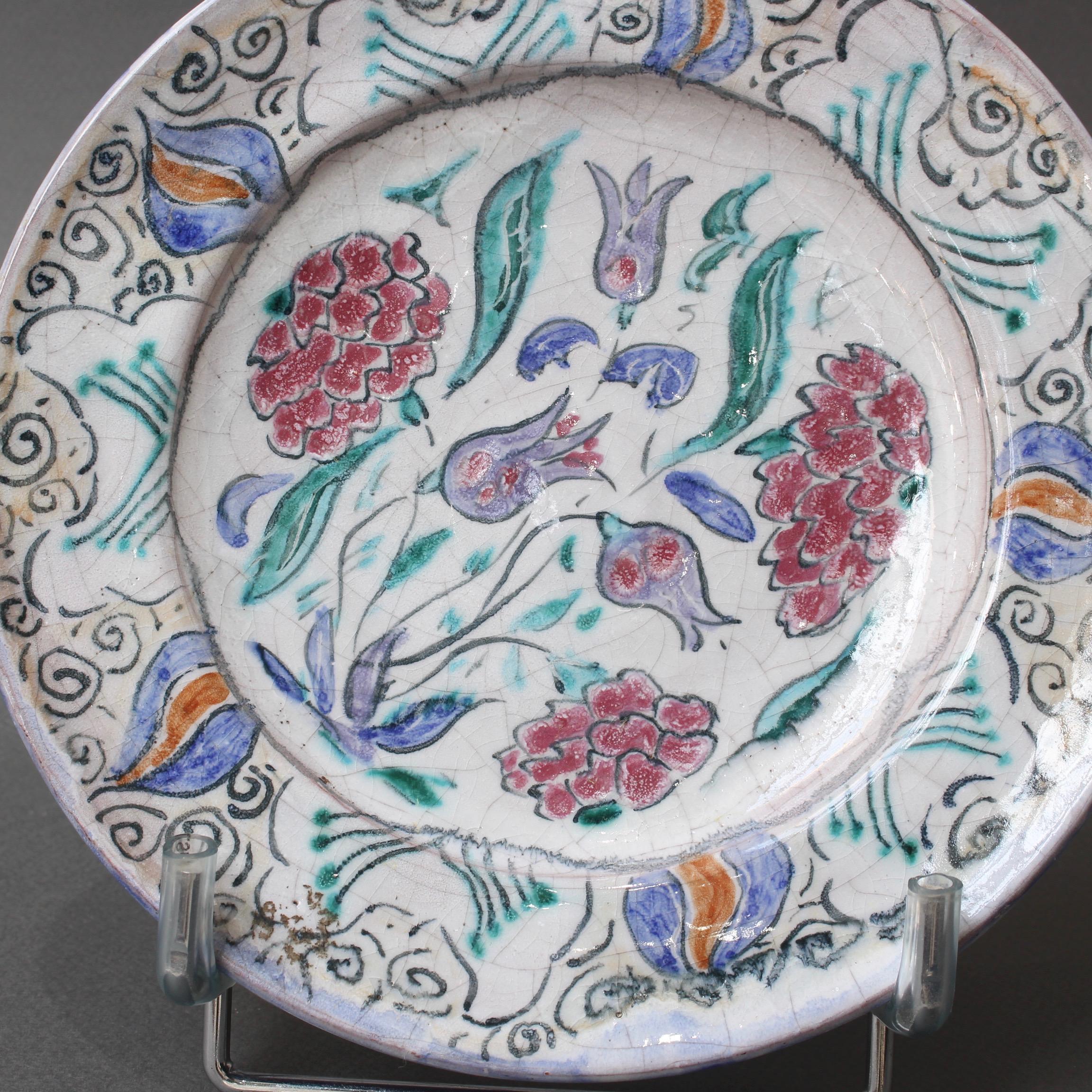 French Iznik-Inspired Ceramic Decorative Plate by Édouard Cazaux, circa 1930s For Sale 3