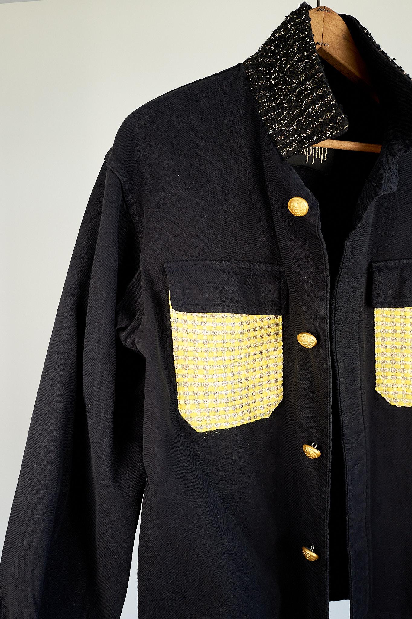 French Jacket Black Yellow Lurex Pockets Black Lurex Tweed Gold Buttons  In New Condition In Los Angeles, CA