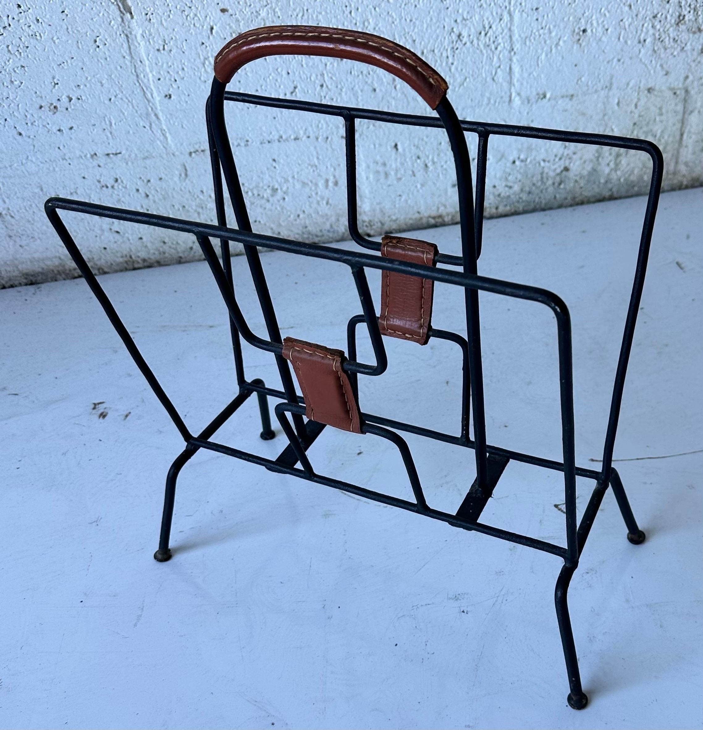 French Jacques Adnet Magazine Rack In Good Condition For Sale In Miami, FL
