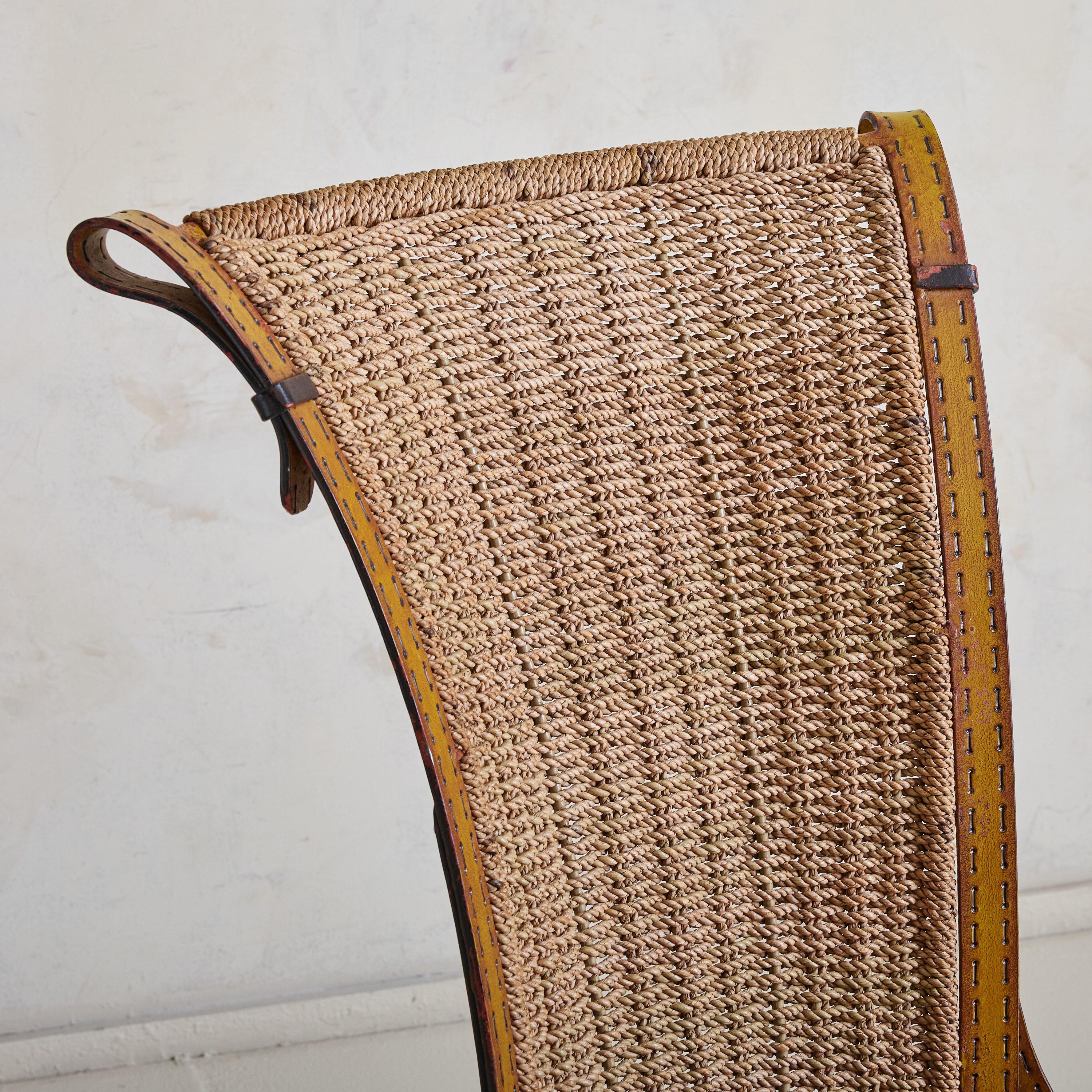 Milieu du XXe siècle Chaise d'appoint française de style Jacques Adnet en fer et cuir, années 1960 - 3 disponibles en vente