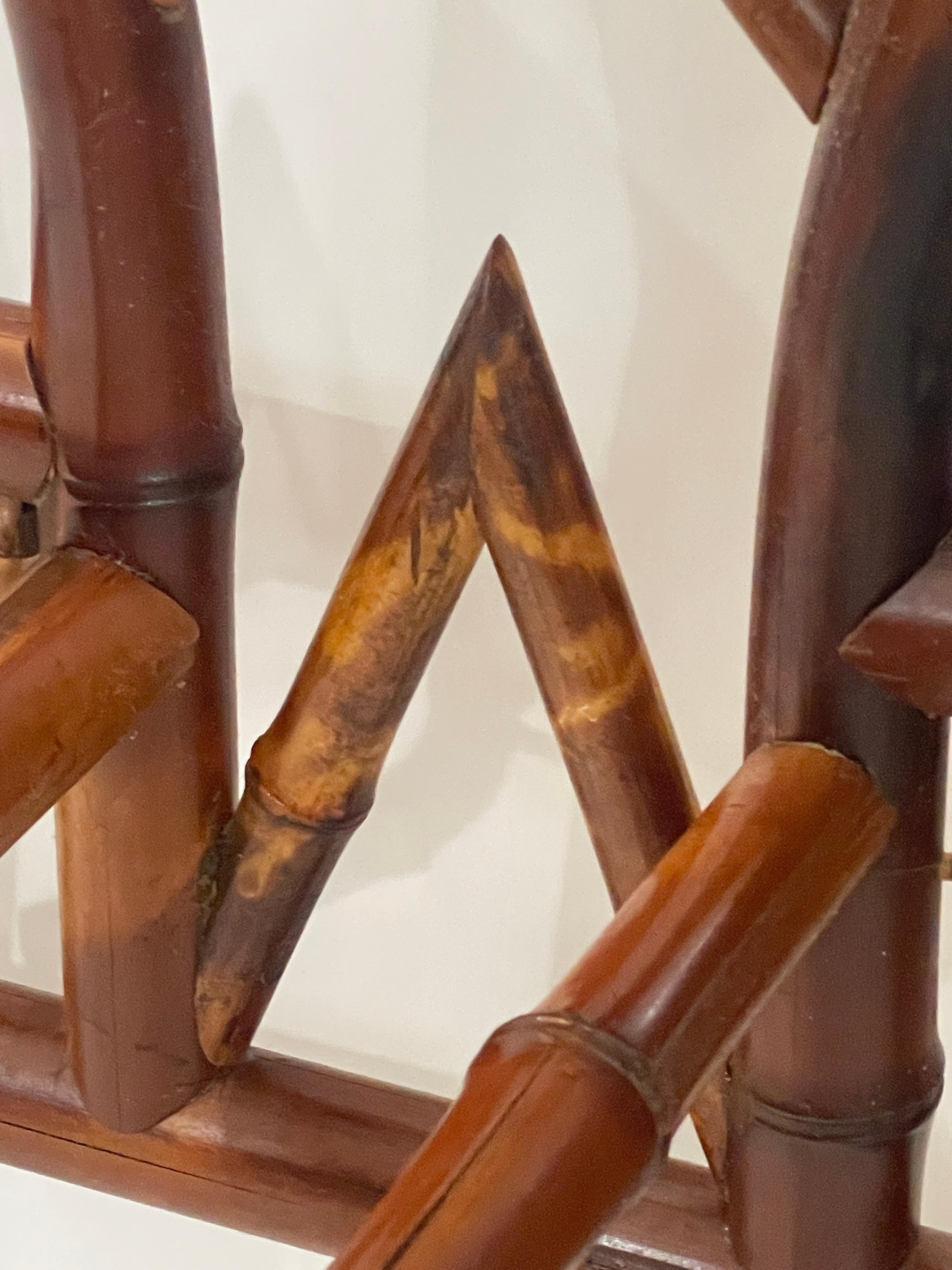 Japonisme français  Table à double plateau en bambou, C.1870-1890 en vente 5