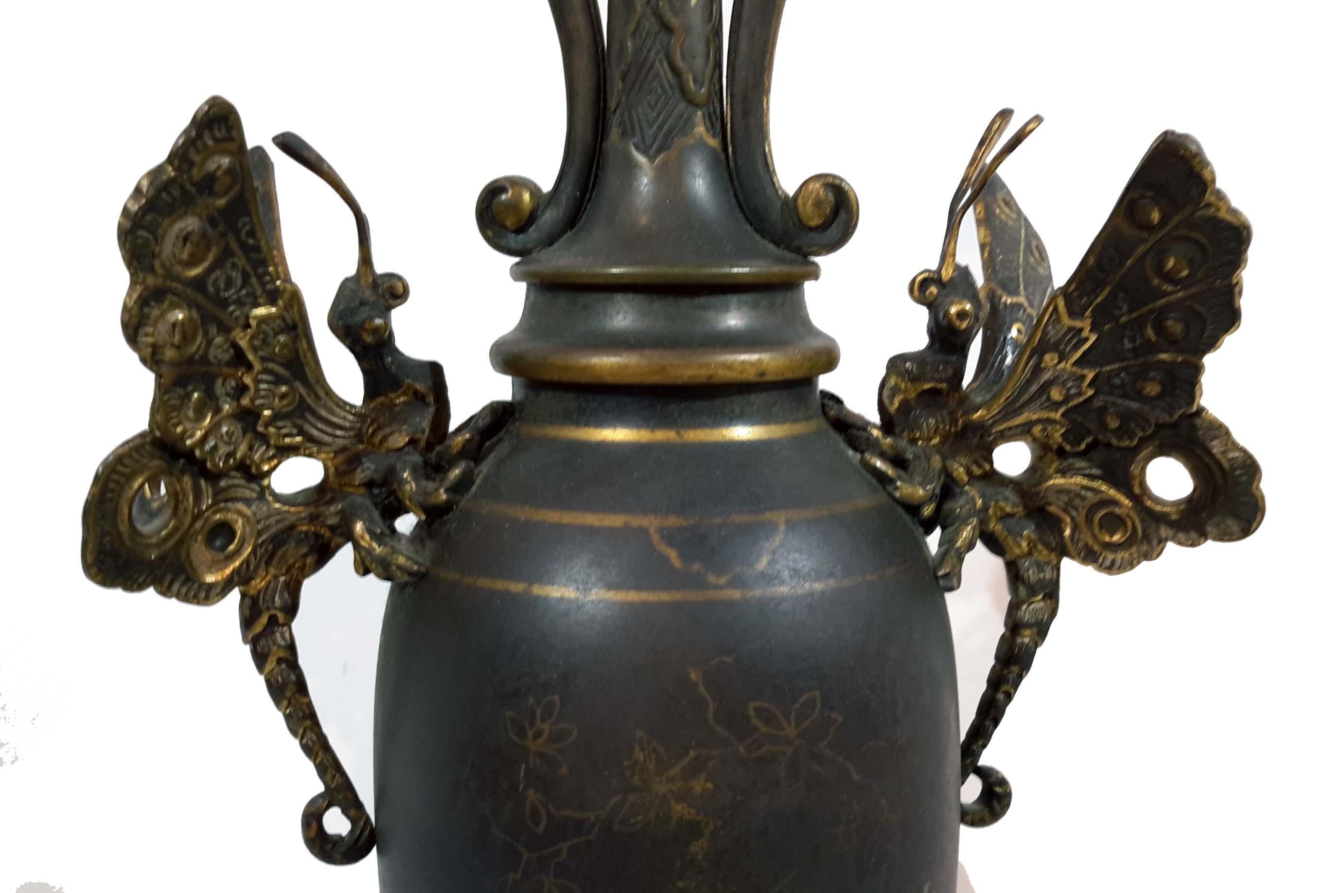 French Japonisme Bronze Clock Garniture, 19th Century In Good Condition For Sale In New York, NY