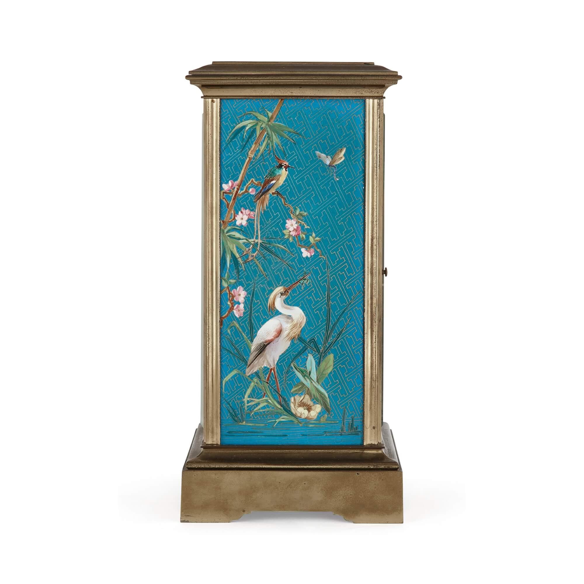 French Japonisme style gilt bronze and enamel mantel clock In Good Condition For Sale In London, GB