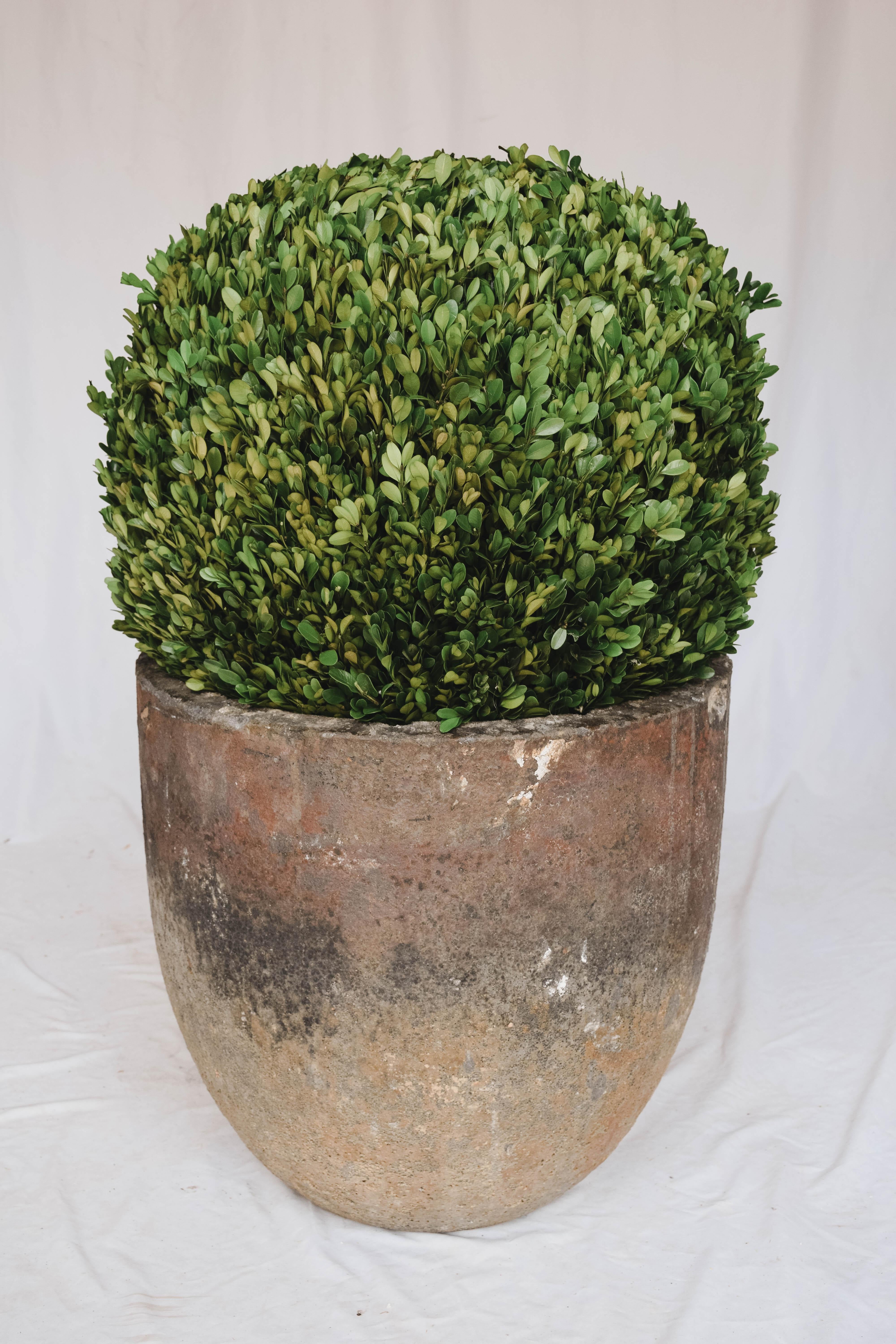 Gorgeously aged with an almost ombre finish in rich earth tones this French jardiniere would make a beautiful addition to your garden with your favorite plant. 

Measures: 21