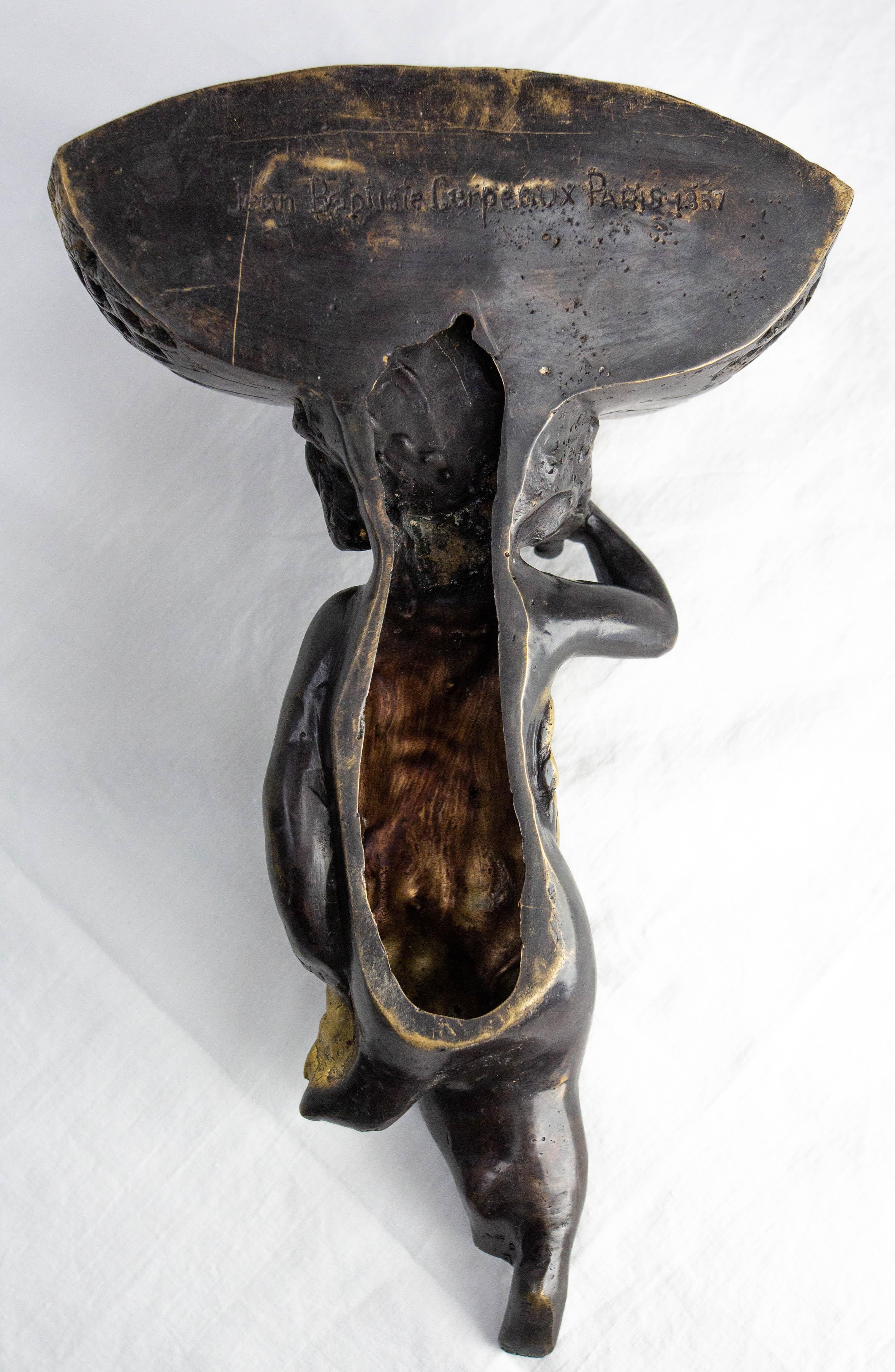 Bronze de Jean-Baptiste Carpeaux tenant un grand vase circa 1850 en vente 8