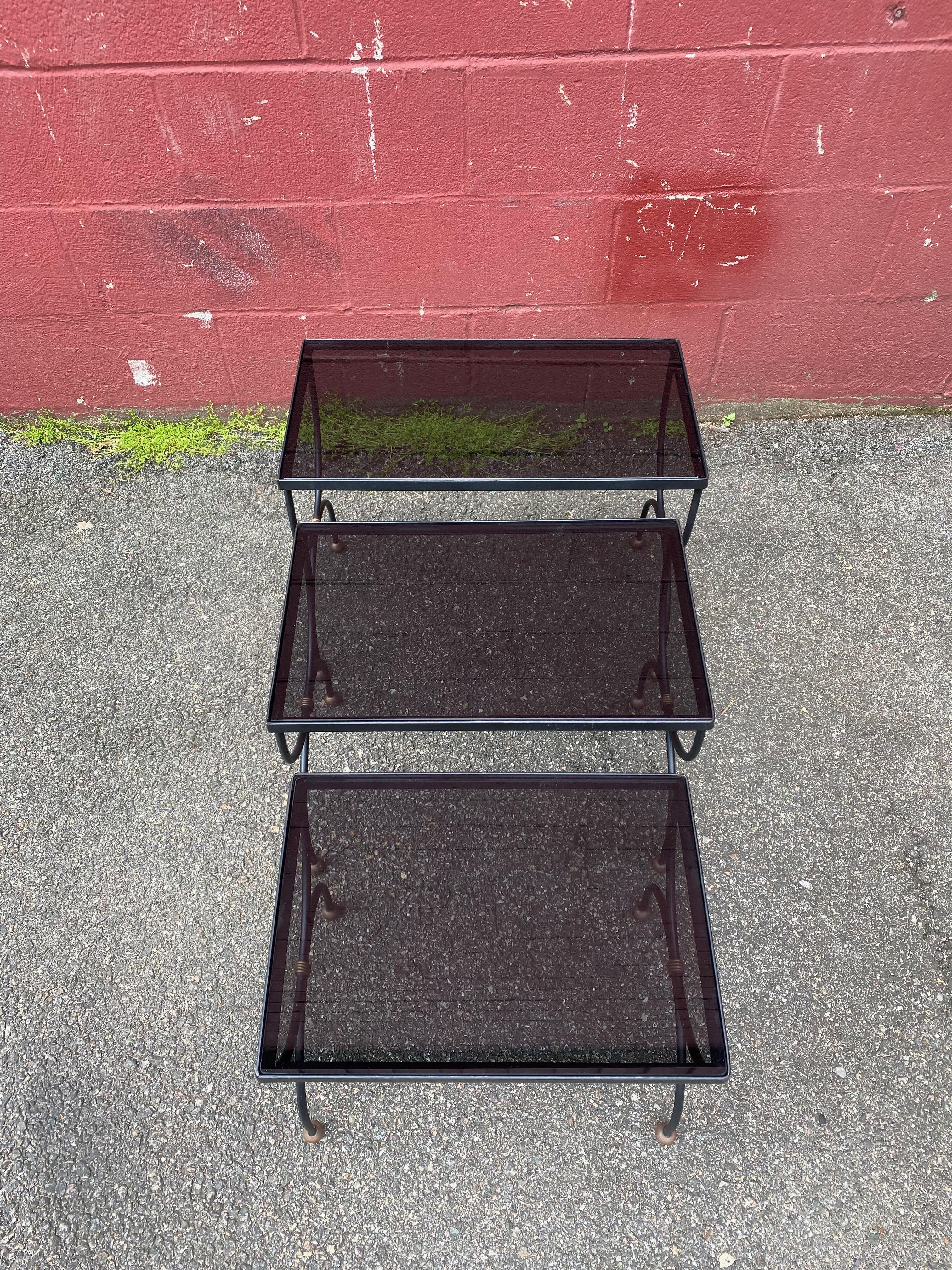 French Jean Royere style Mid-Century Nesting Tables with Glass Tops In Good Condition For Sale In Buchanan, NY