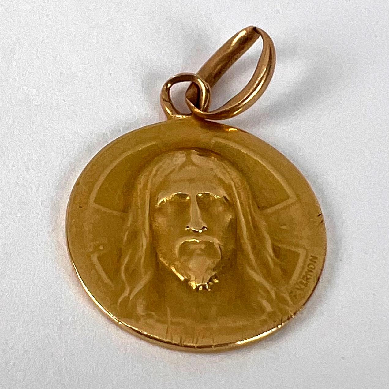 French Jesus Christ 18K Yellow Gold Charm Pendant 5