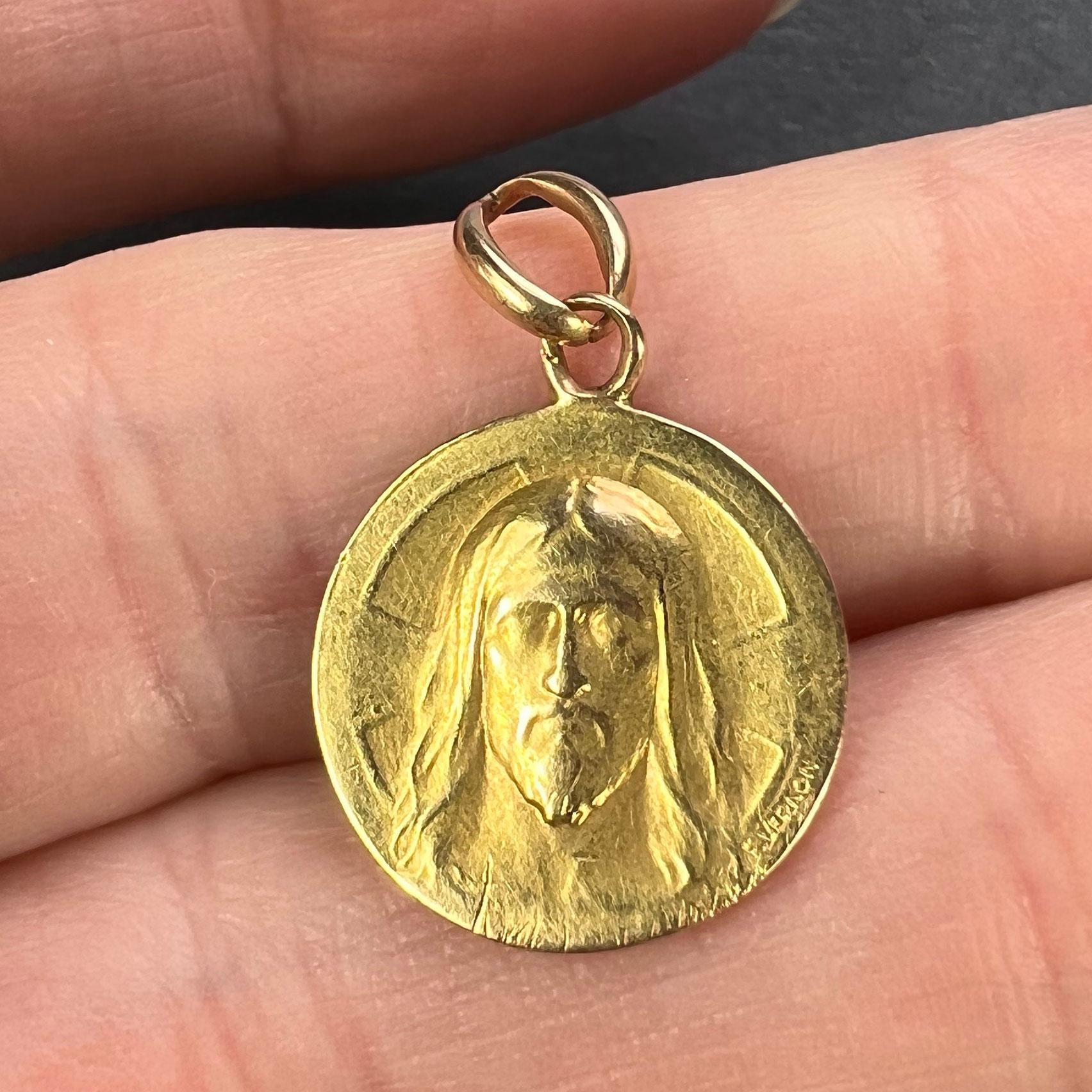 French Jesus Christ 18K Yellow Gold Charm Pendant In Good Condition In London, GB