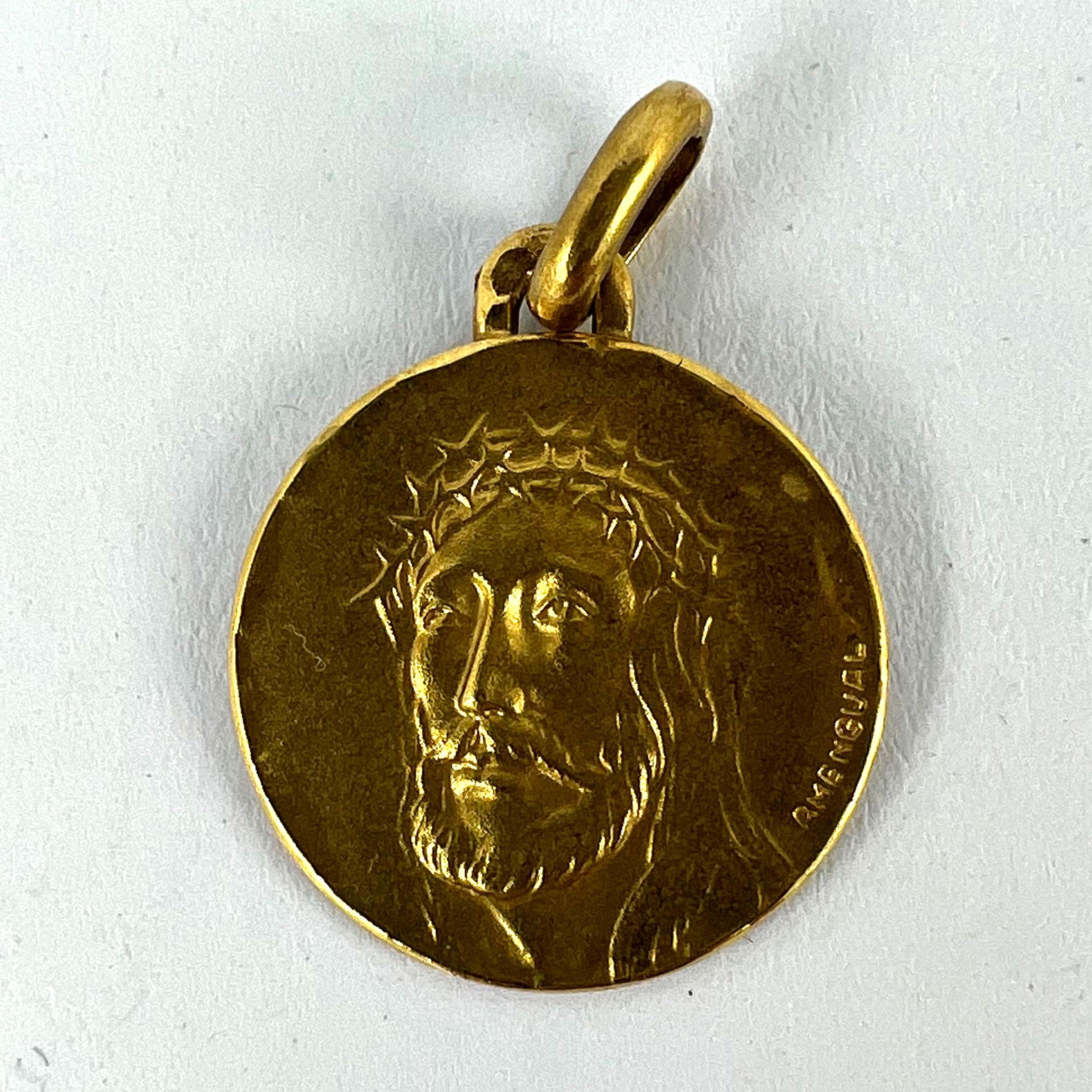 French Jesus Christ Crown of Thorns 18K Yellow Gold Medal Charm Pendant For Sale 4
