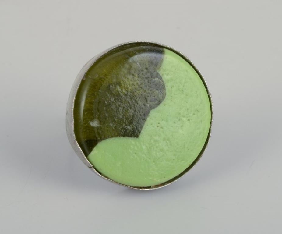 French jewelry artist. Four designer rings in metal and plastic. For Sale 4