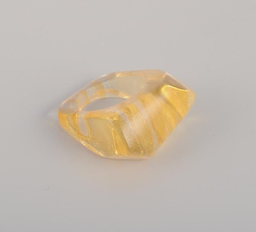 French jewelry artist. Four striped plastic designer rings. 1960s/70s For Sale 2