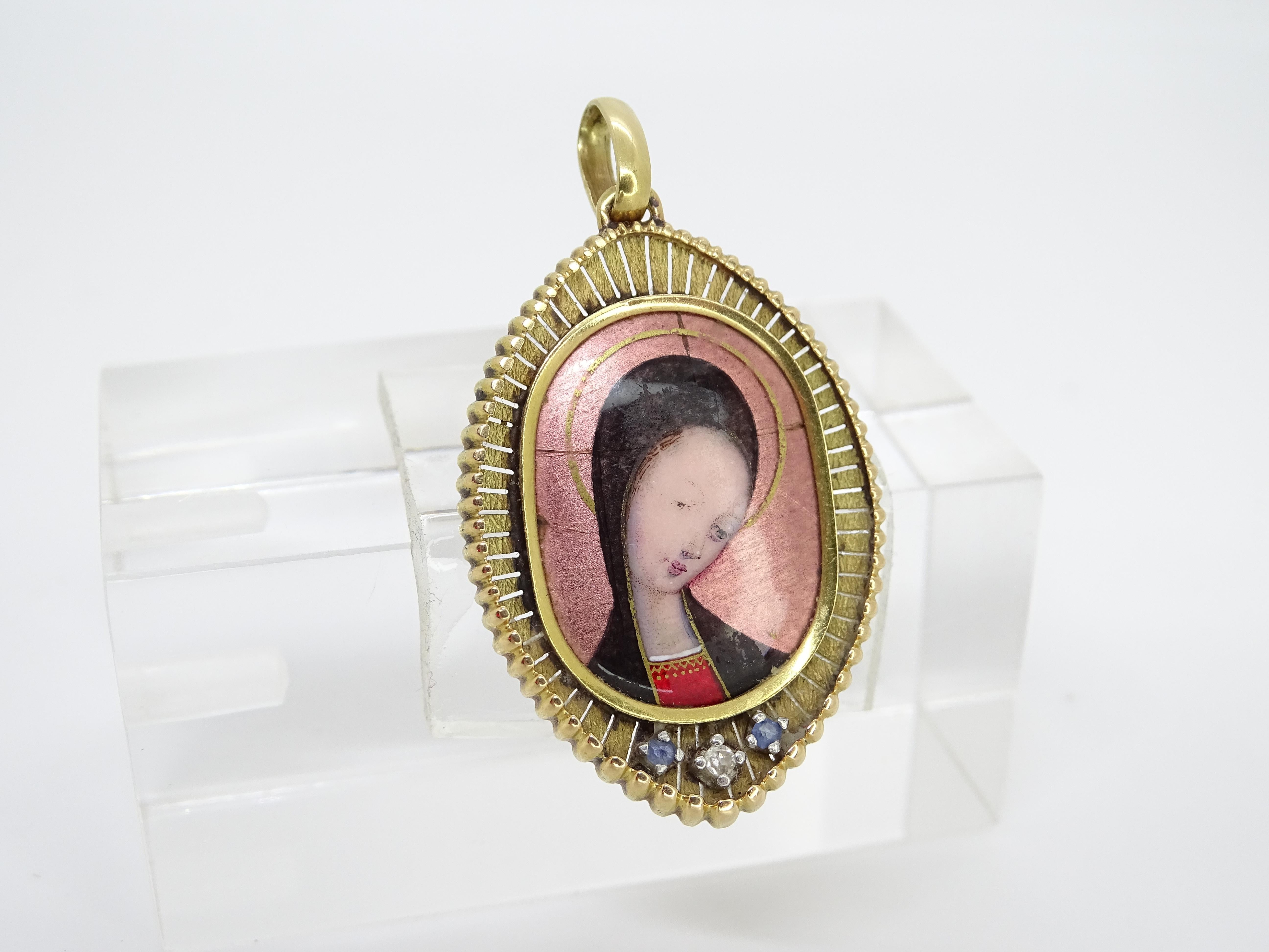 French jewelry pendant 