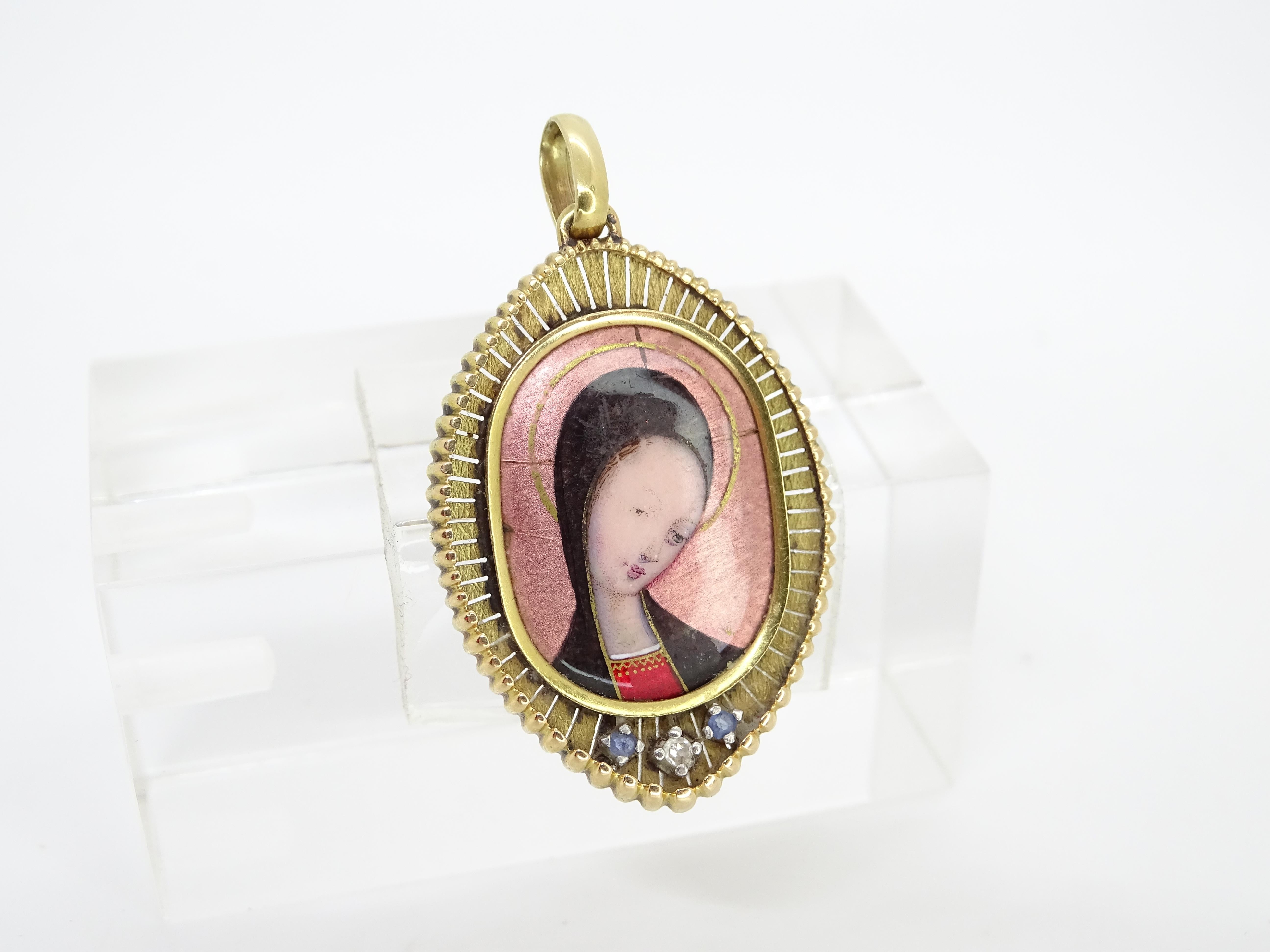 French jewelry pendant 
