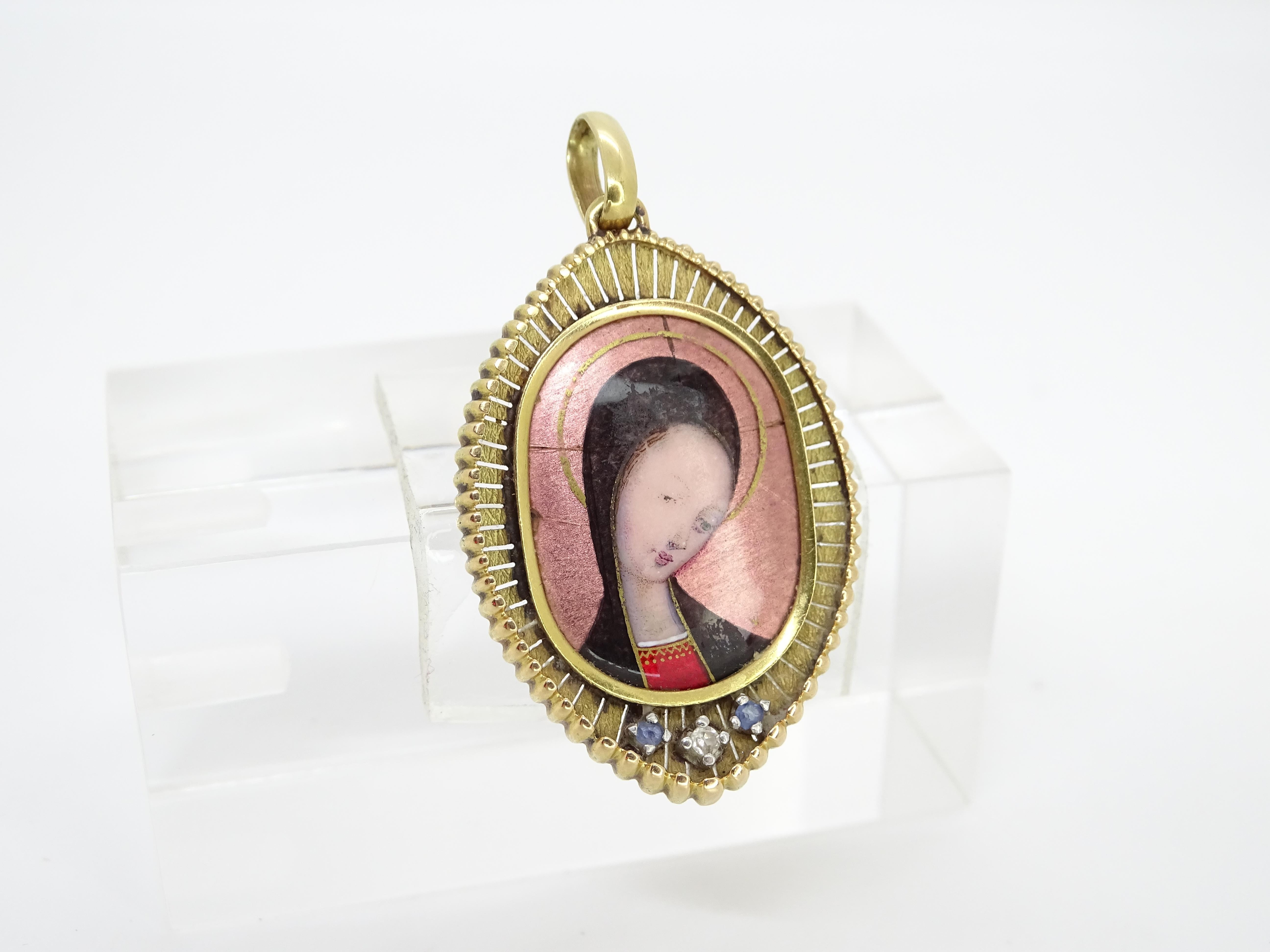 French jewelry pendant 