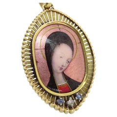 French jewelry pendant "The Virgin" enamel and 18 kt gold