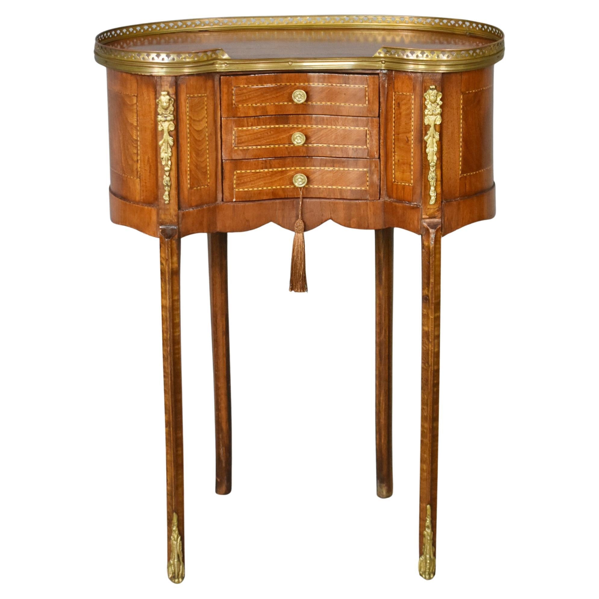 French Kidney-Shaped Side Table Louis XVI Style For Sale