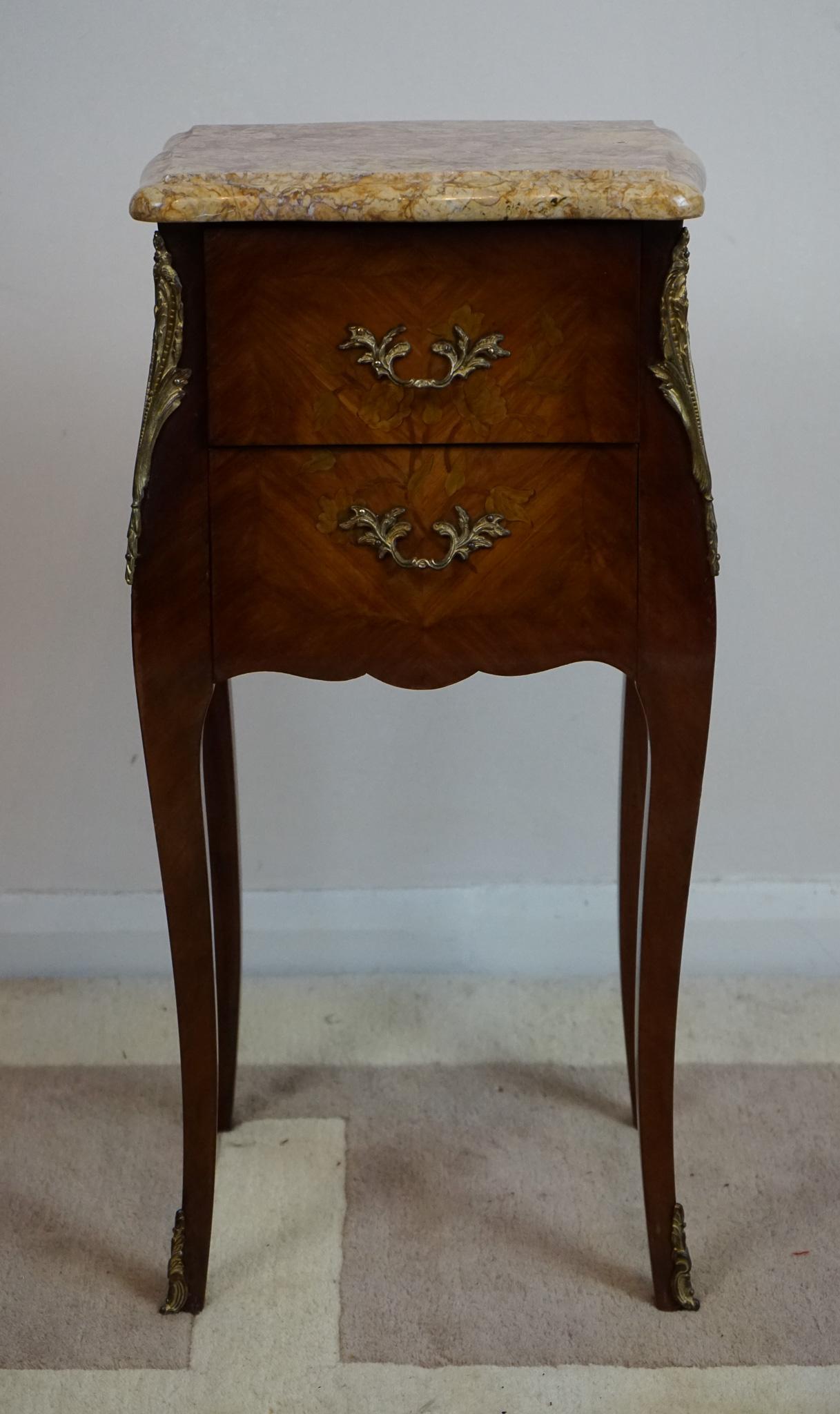 French Kingwood and Floral Marquetry Inlaid Bedside Chest with Marble Top For Sale 4